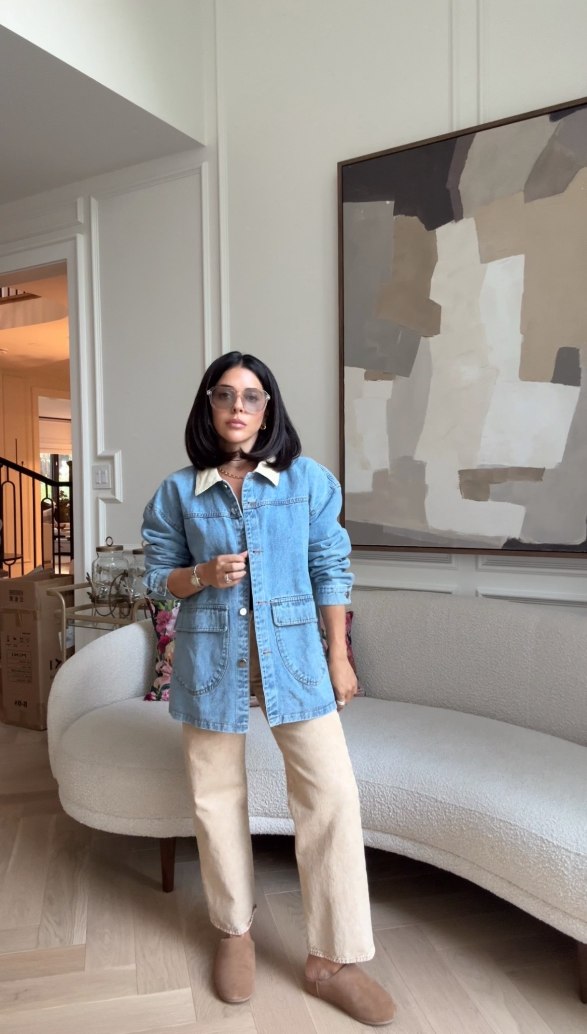 We went back to denim school with @levis 
Wearing 2 of my all-time favourite cuts - the 90s ankle in size 25 and the wedgie in size 25 (27” inseam) 
I’m 5’1 for reference 

#levispartner

#partner 


#LTKcanada #LTKjeans #LTKworkwear