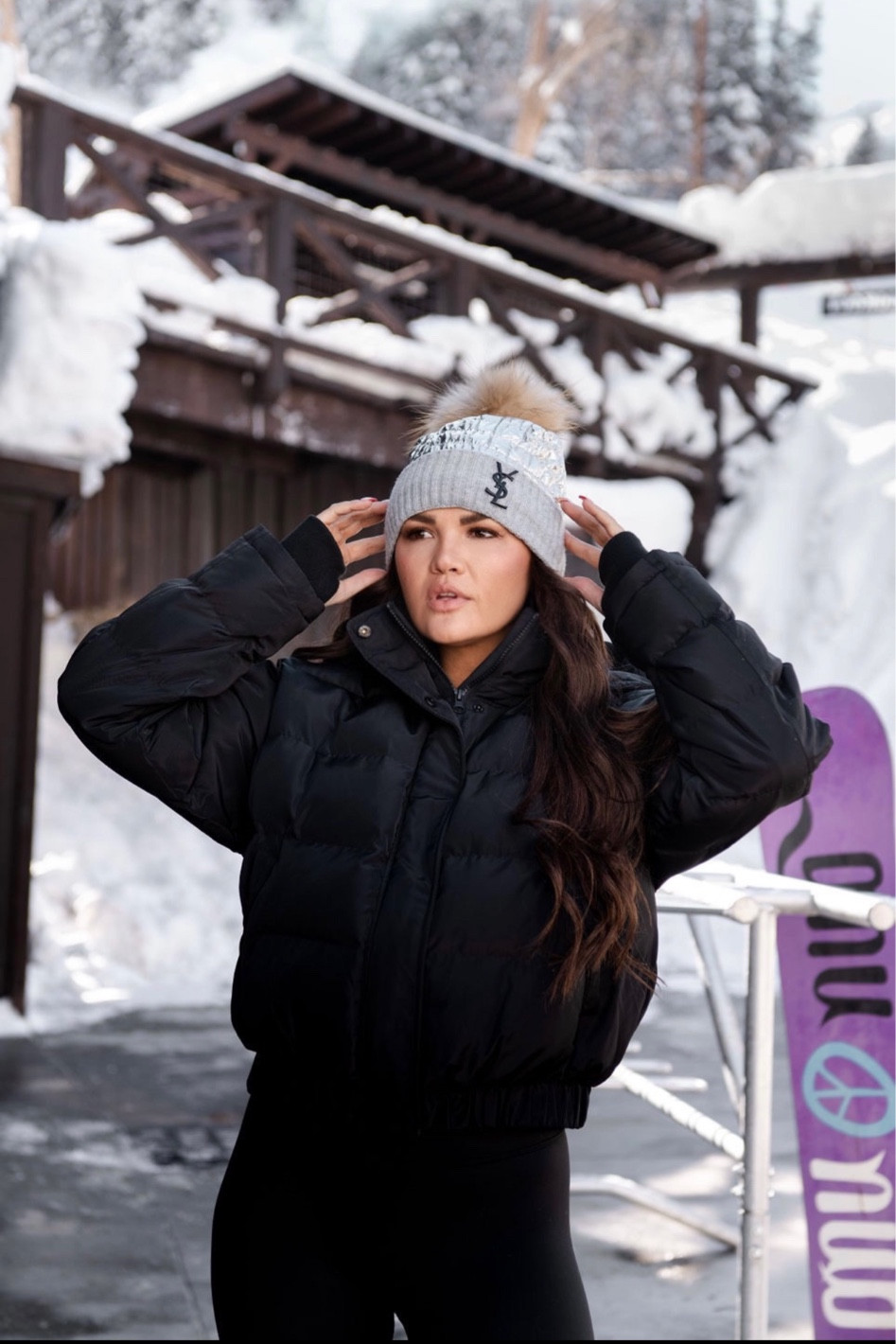 IVL Collective Puffer Jacket and Leggings

Beanie linked on IG! 



#LTKSeasonal #LTKfit #LTKstyletip