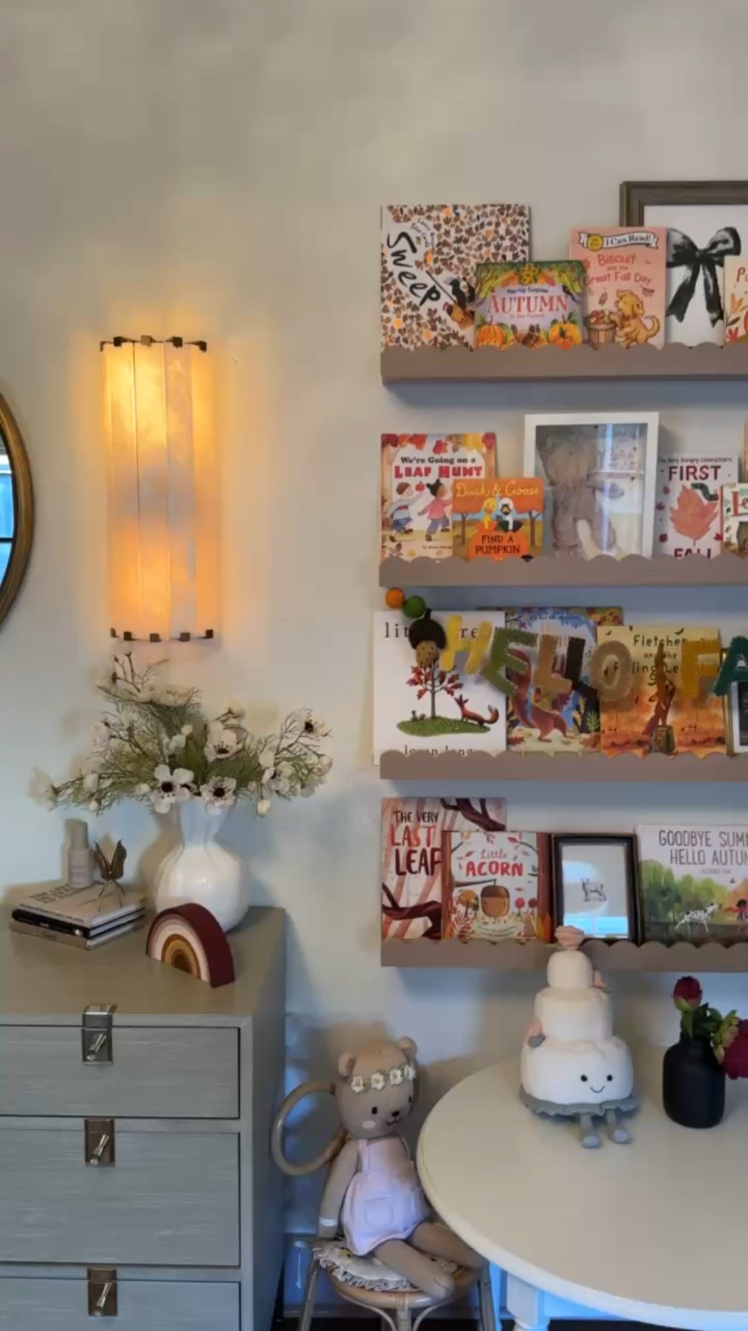 James' Fall Bookshelves 🥹🍂


#LTKKids #LTKBaby #LTKHome