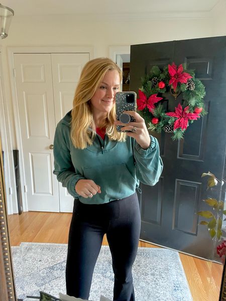 Winter weekend outfit

Cozy soft ribbed pullover. I sized up one for a little extra room. Elastic waist is adjustable so you can wear it cinched in or not. 

Flared high waisted leggings are my favorite! Fit true to size.

Workout athleisure outfit idea 

#LTKstyletip #LTKSeasonal #LTKfit