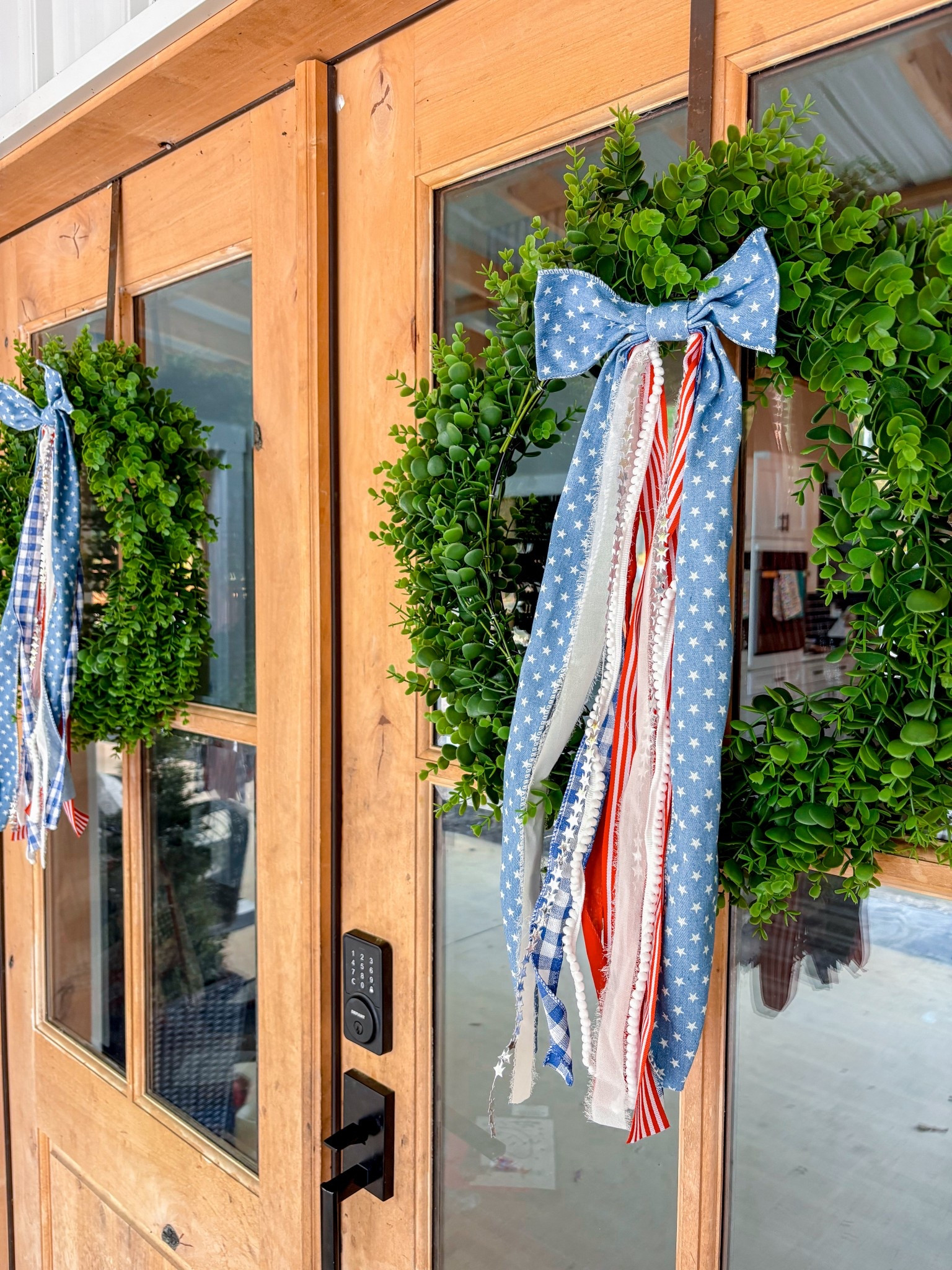 Ready for the cutest wreaths ever?! Shop these now- they will sell out! 
.
.
#memorialday #4thofjuly #america #wreath #porch #porchdecor #wreaths #bows #bow #redwhiteblue #hosting #spring #texasdecor #walmart #walmartfinds #walmartmusthaves

#LTKSeasonal #LTKHome #LTKdayinmylife
