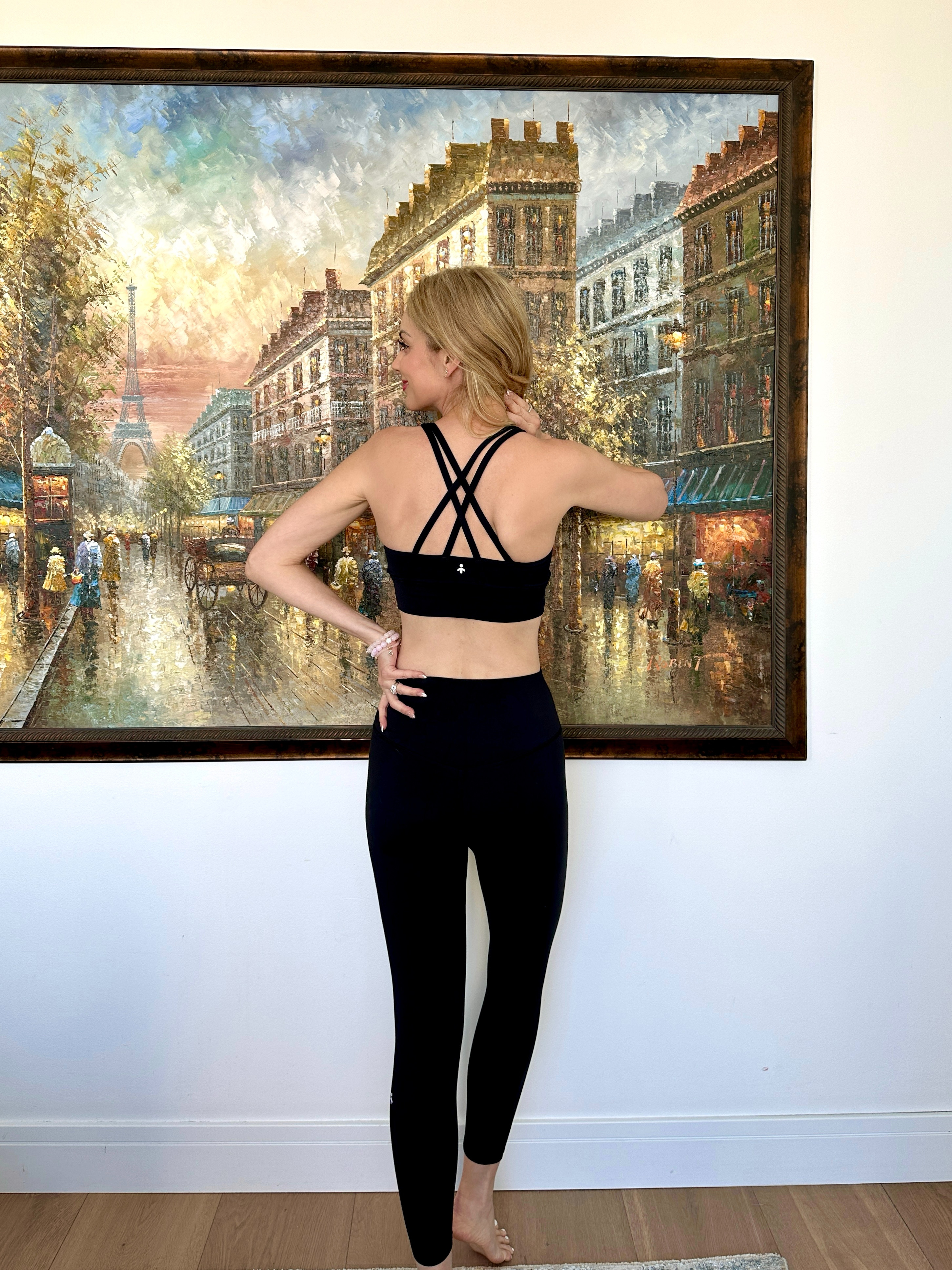 Move through your day in comfort and confidence ✨💪 with Orolay activewear! Featuring a half-zip sweatshirt, high-waisted leggings, and a padded criss-cross strappy yoga bra, this set is designed for the perfect mix of support, stretch, and style 💖🏃‍♀️. Whether you’re working out, running errands, or lounging at home, it keeps you feeling put together and comfortable all day long 👀✨. Trust me, this is one activewear set you’ll keep reaching for again and again 💕

#activewear #orolay #workoutclothes #athleisure #gymwear #fitnessfashion #yogastyle #comfystyle #womensfashion #workoutoutfit #fitlife #loungewear #activewearset #lifestyleupgrade #ootd #styleinspo #fitnessmotivation #ltkfashion #ltkfinds #musthave #everydaywear #confidenceinmotion #athleisurestyle #workoutroutine 

 