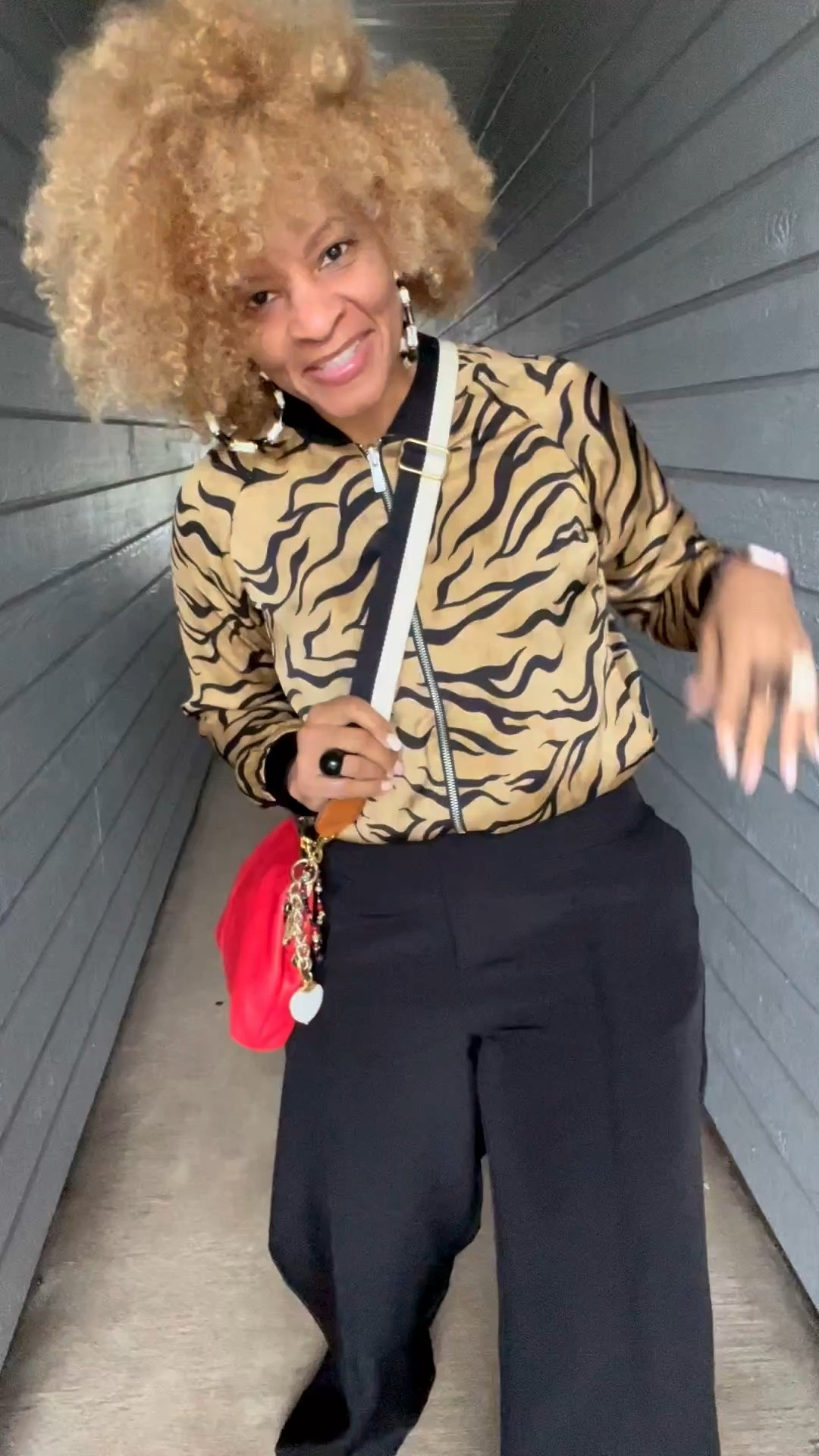 🌧️ Dressing for the weather is a must! Monday’s go-to was my comfy sneakers and the cutest reversible jacket. Which side are you feeling: the fierce animal print 🐆 or the fresh floral vibe ☘️🌸? 💬
Pop of red with my bag to brighten up the stormy day. 

Let me know your favorite look in the comments! 💬

#ootd #styleinspo #reversible #teachersofinstagram

Jacket: @scotchandsoda (old)
Pants: @nordstromrack
Sneakers: @adidas 
Bag: @shopclarev
Rings: @ hellobaabs (use code STORY20)

#LTKootd #LTKSaleAlert #LTKWorkwear