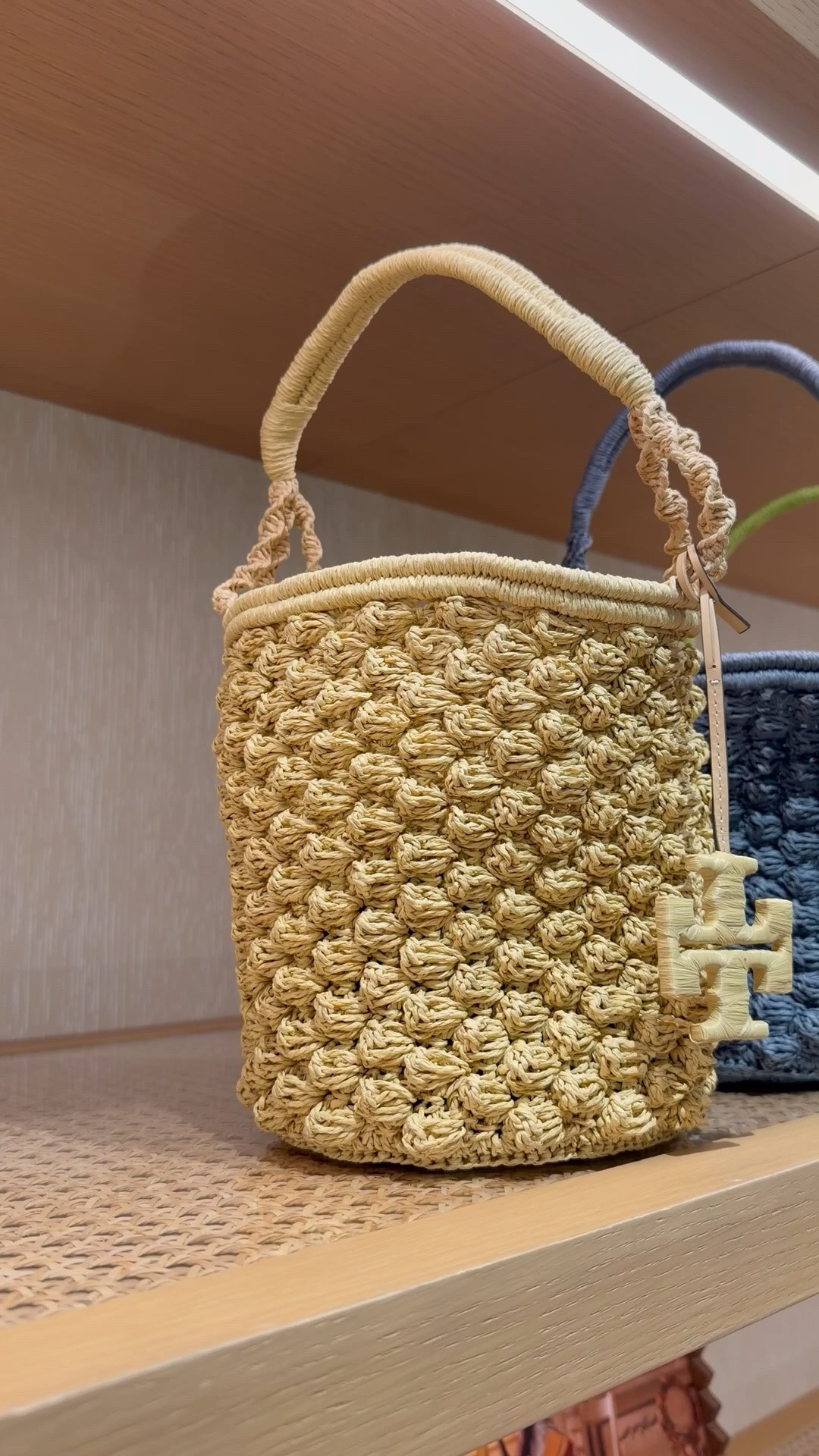 Raffia bag, summer bag, loving these Tory Burch bags!

#LTKSeasonal