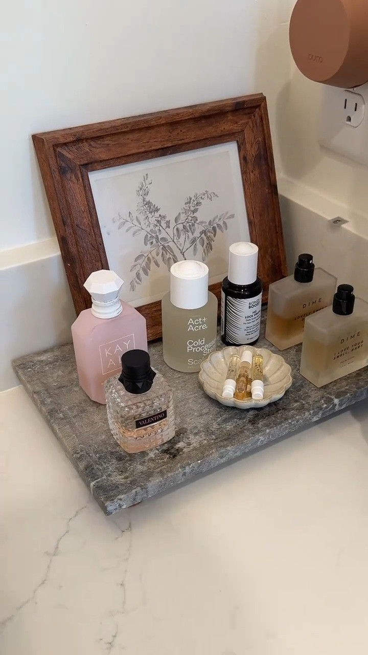 my favorite and most commonly worn perfumes 🩵 I can't explain this perfectly but it is SO YUMMY & deserves a spot on the everyday tray! (Code BROOKELYNN)

#LTKBeauty #LTKgrwm #LTKmorningroutine