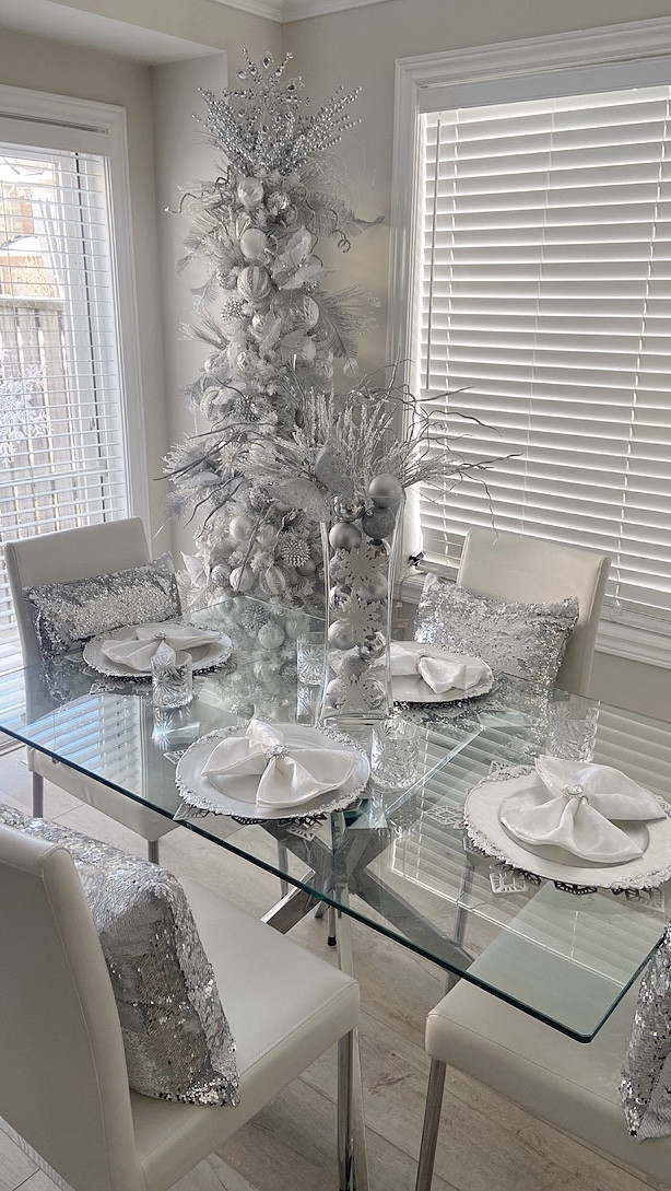 White Magic Christmas 🤍🩶🤍
#WhiteChristmasDecor #Glitter #WhiteAndSilverChristmasDecor

#LTKholiday #LTKwinter #LTKhome