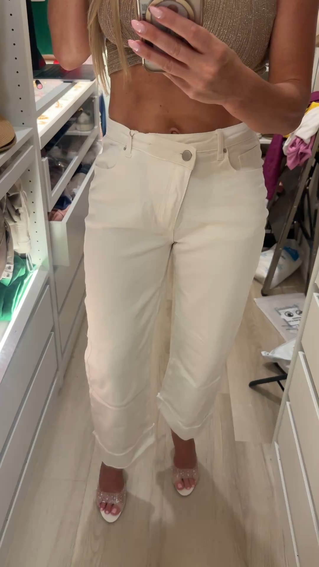 White wide leg crop jeans from Amazon. Good quality true to size. 

#LTKStyleTip #LTKFindsUnder50