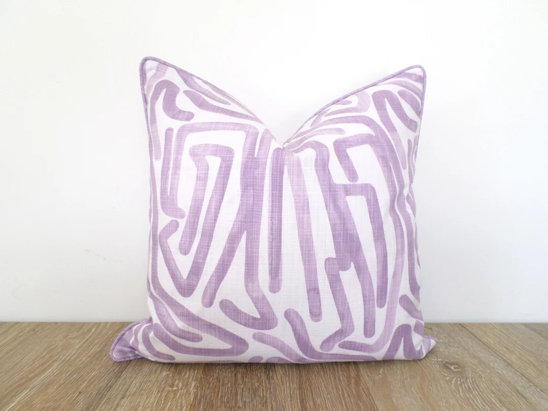 Light Purple Throw Pillow Cover Modern Bedroom Decor, Lilac Accent Pillow Case Geometric Print - ... | Etsy (Global)