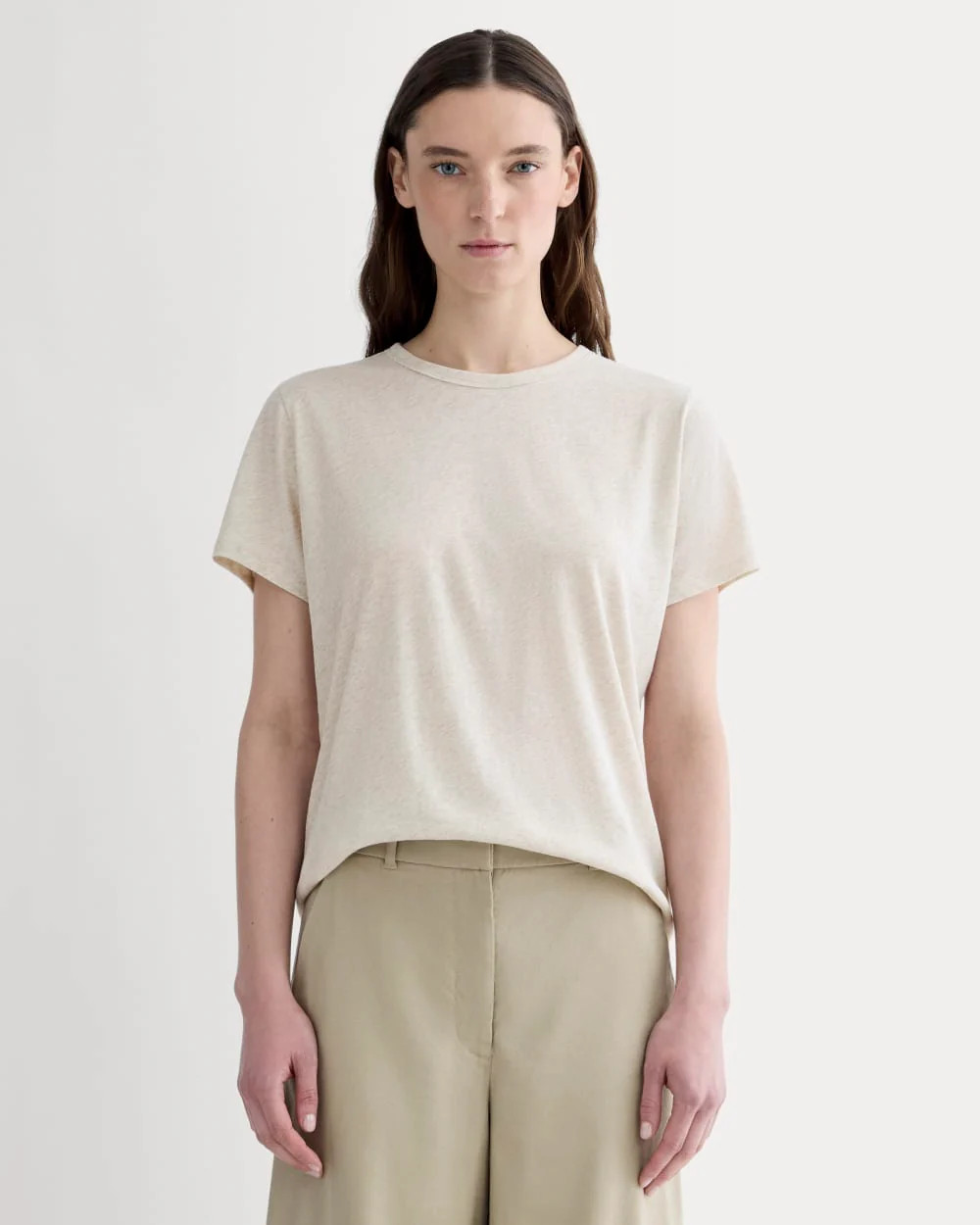 The Slim Air Tee | Heathered Oat | Everlane