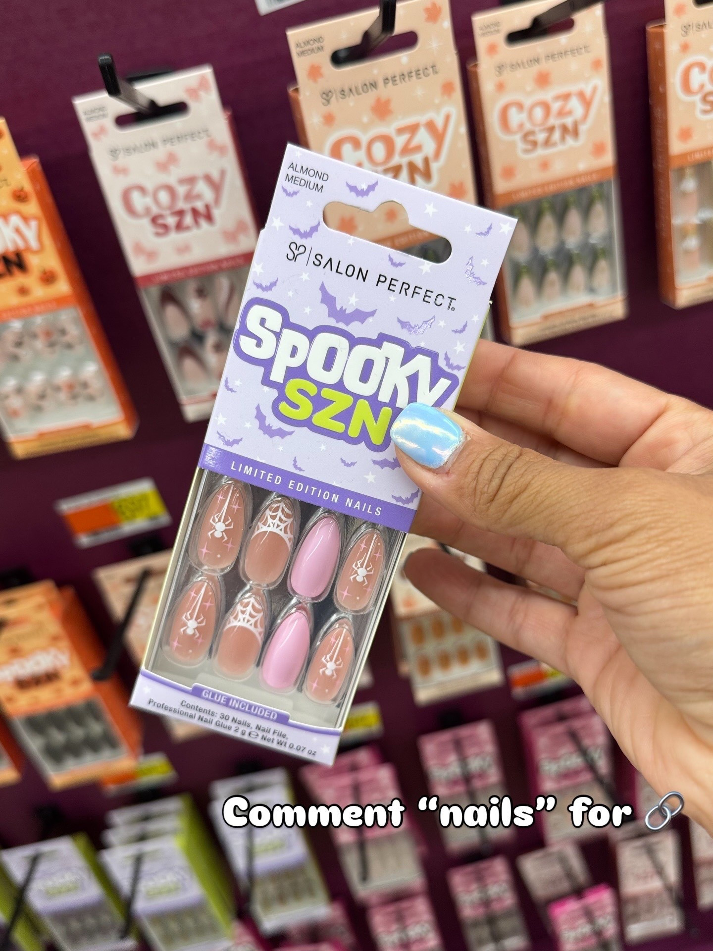 Halloween nails 

#LTKHalloween #LTKSeasonal #LTKStyleTip