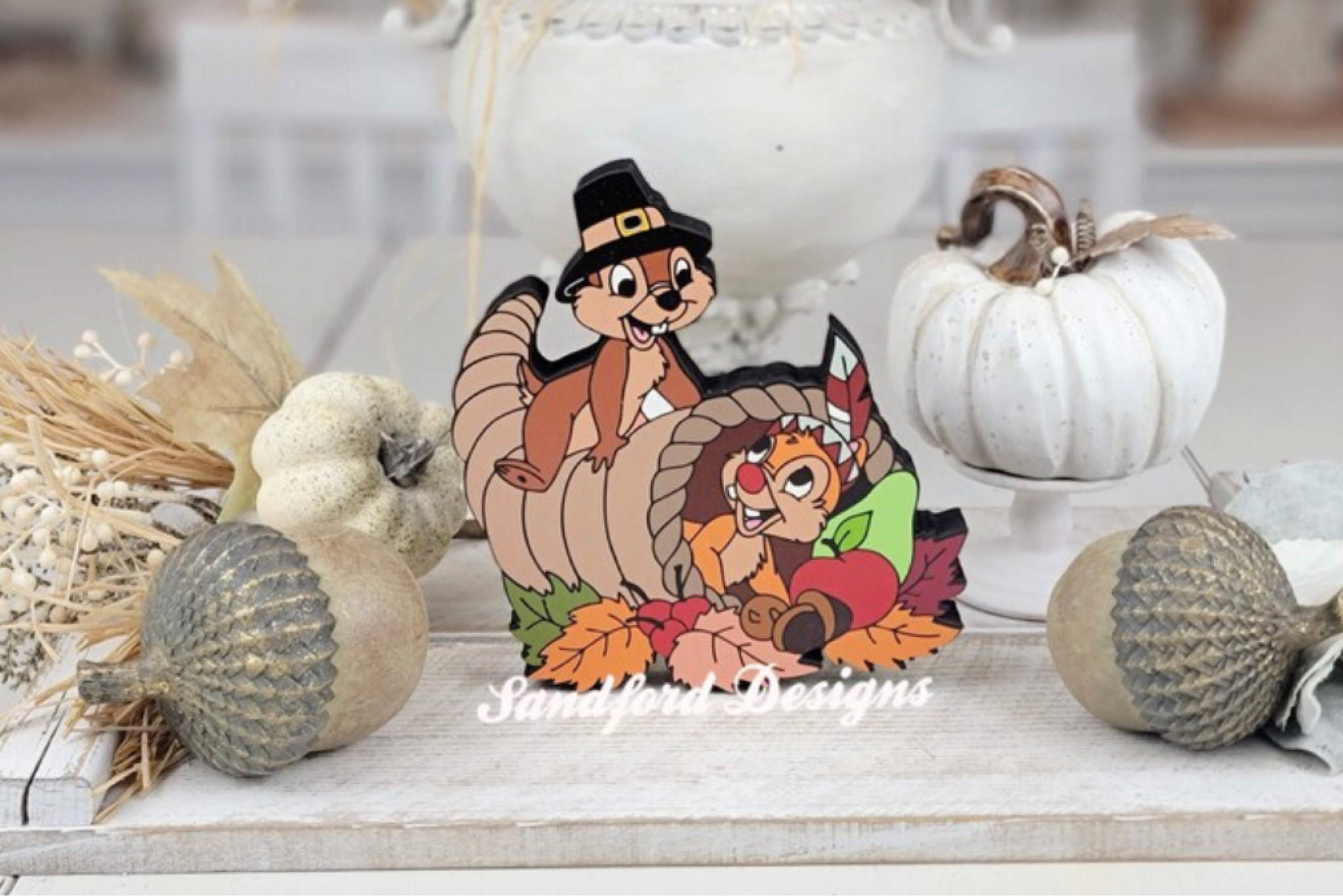 Chip & Dale Fall Tiered Tray Decor


#disneyhomedecor #disneyhome  

#LTKHome