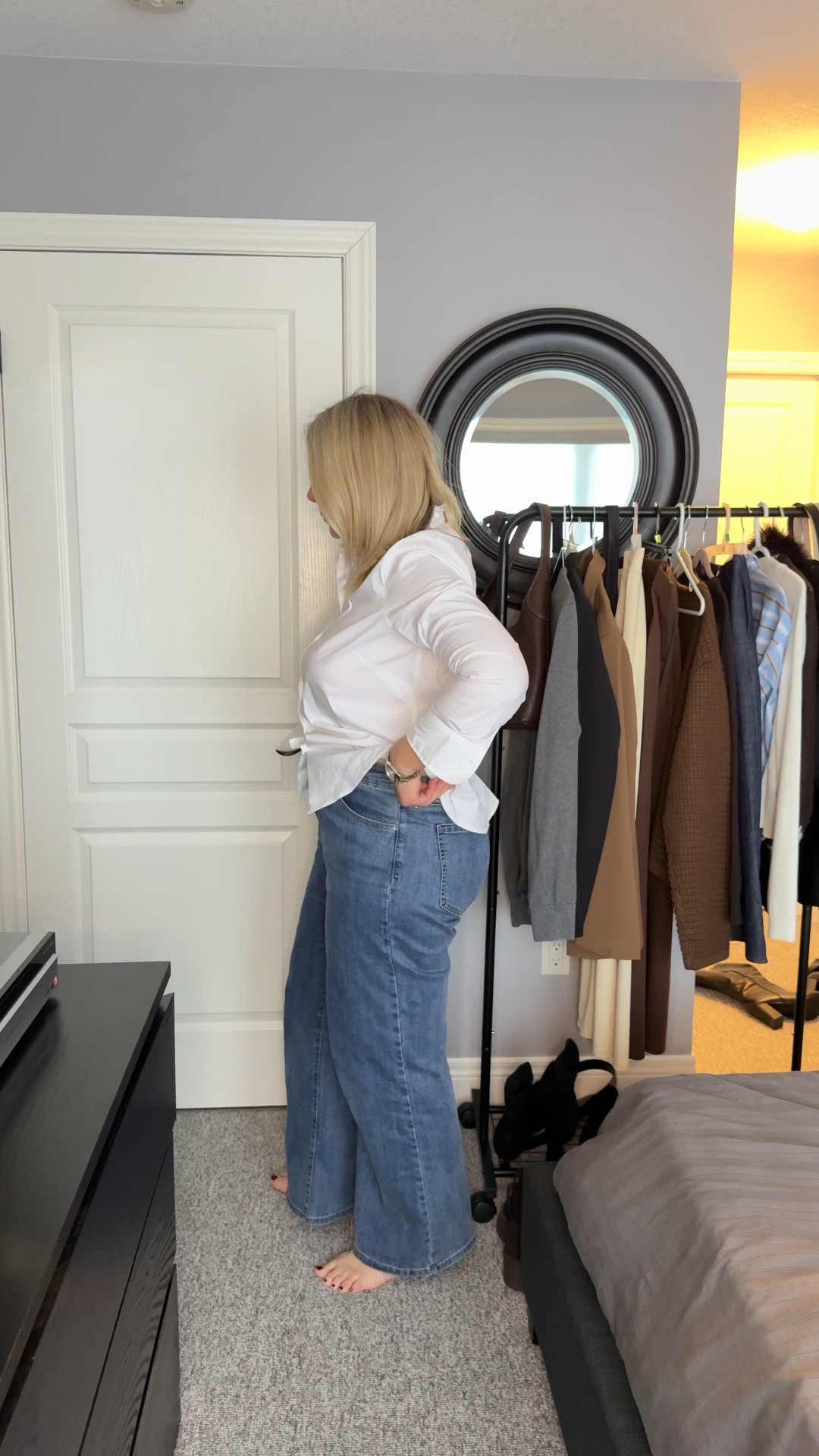 I know this is suppose to be about the outfit which it is, but this song!  Idk it is just so good.  Anyways.. saw this outfit on Pinterest and LOVED it. 
@Dynamite Clothing Jeans 14
Sweater L
Button Down L

#LTKmidsize #LTKover50style