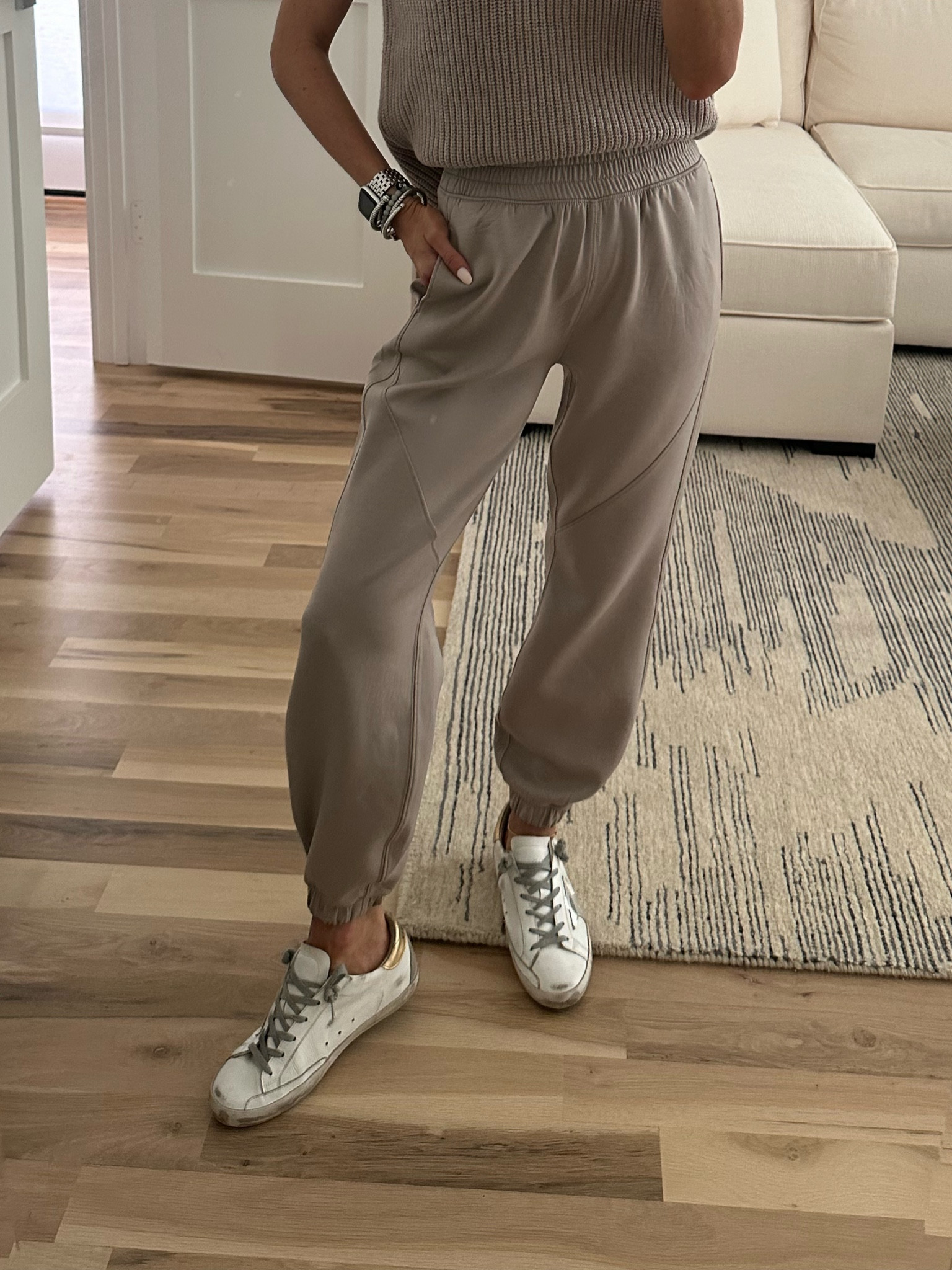 Comfy petite friendly joggers size xxs petite 

#LTKfindsunder100 #LTKfindsunder50 #LTKsalealert