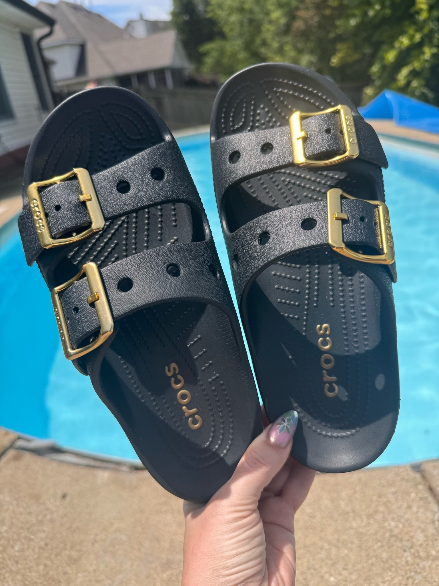 Perfect Summer Crocs

#LTKootd #LTKmomlife #LTKSeasonal