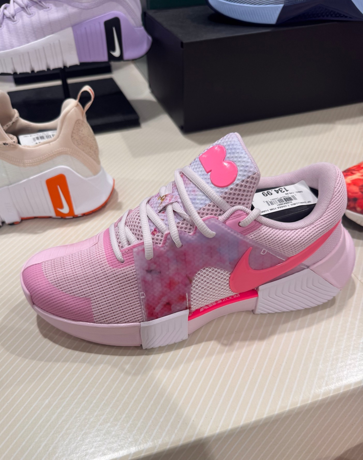 I’m still obsessed and thinking about these shoes!

#LTKGiftGuide #LTKootd #LTKActive