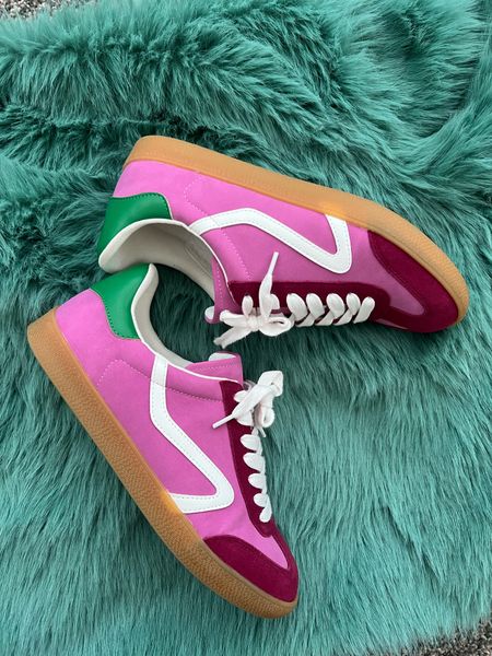 Steve Madden spring sneakers 

#LTKshoecrush #LTKfindsunder50 #LTKstyletip