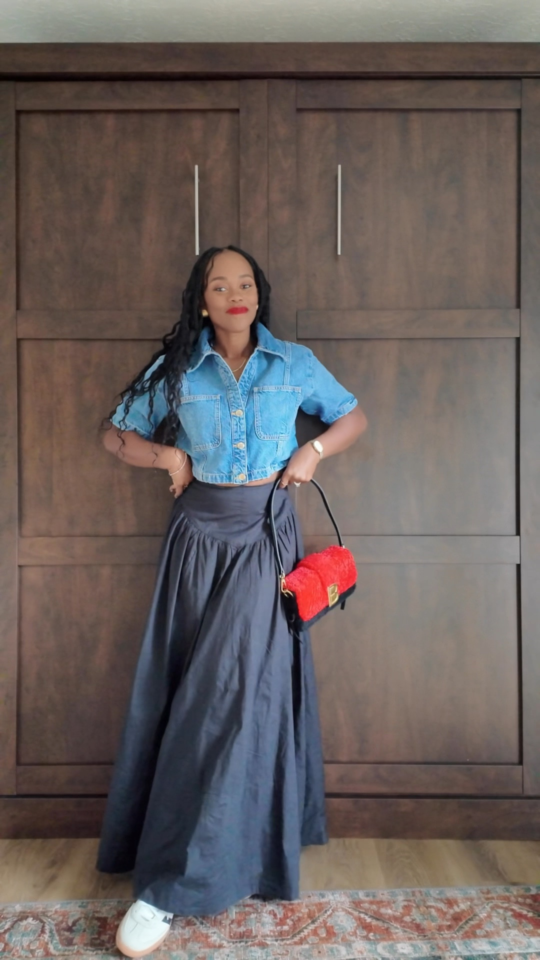 Ya’ll I designed a limited edition version of Aveda’s botanical repair crème! I went to go see it in stores today for the first time and this is what I wore. The denim top is Zara. Madewell had the closest version. 