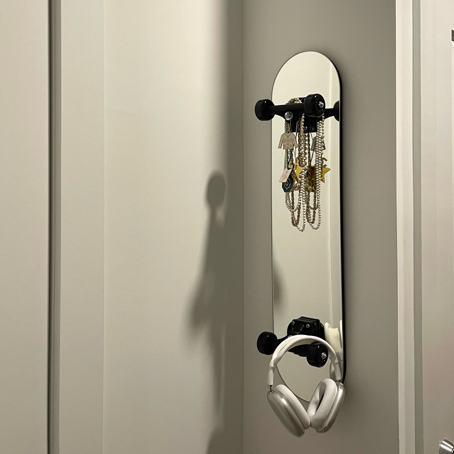 She’s sleek, she’s cute, she skates? 

#LTKhome