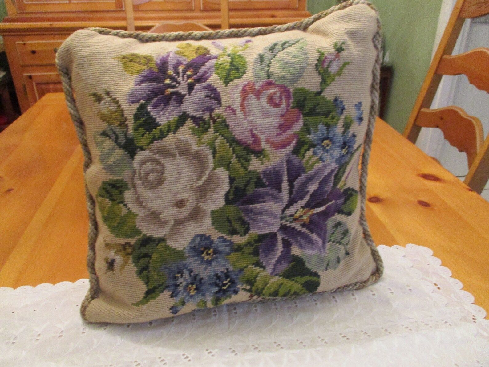 Vintage Completed Needlepoint Floral Pillow Cover W/ Insert | Etsy | Etsy (US)