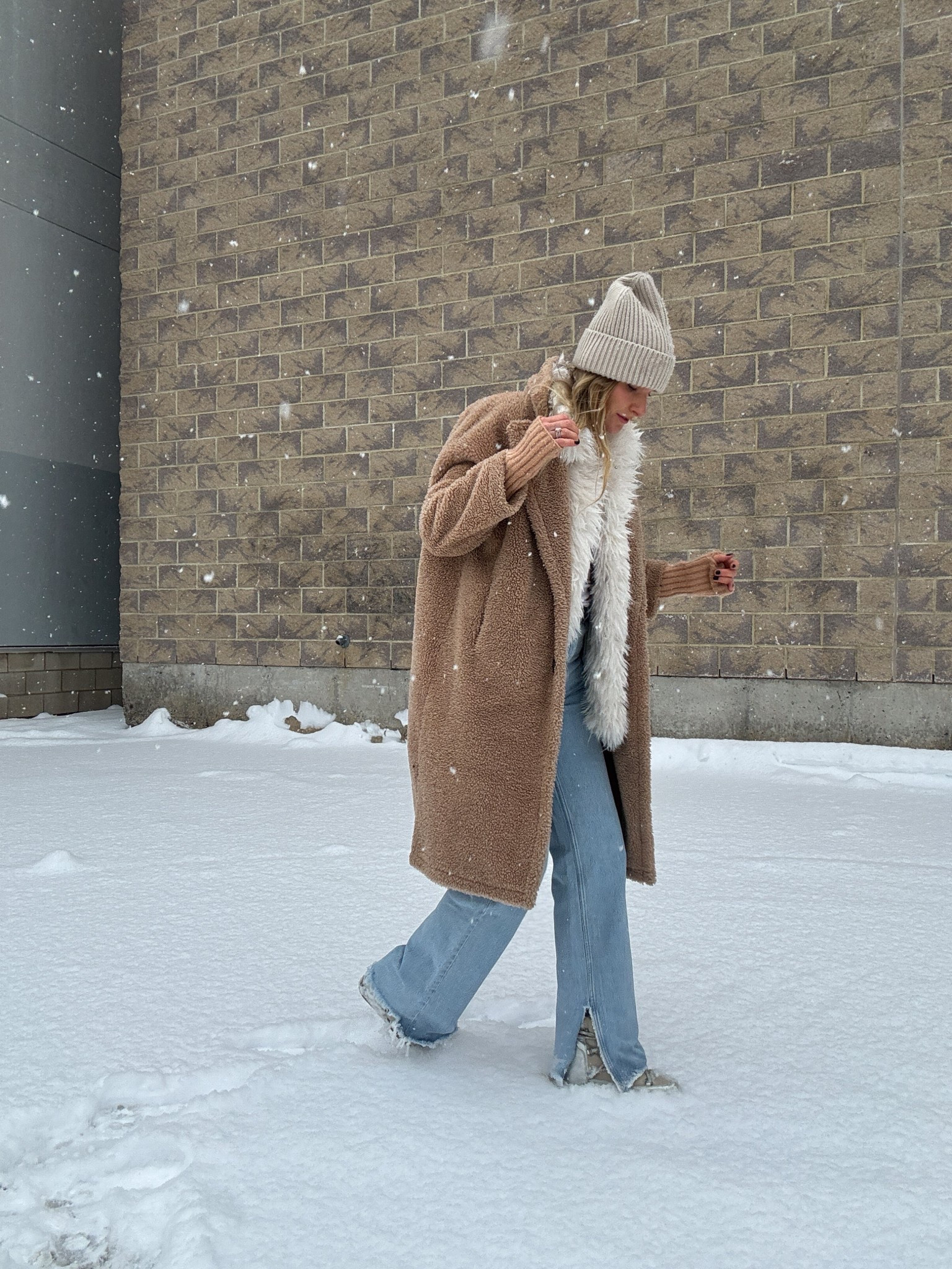 Winter outfit, Teddy coat, Isabel Marant snow boots and beanie


#LTKOver40 #LTKmomlife #LTKTall