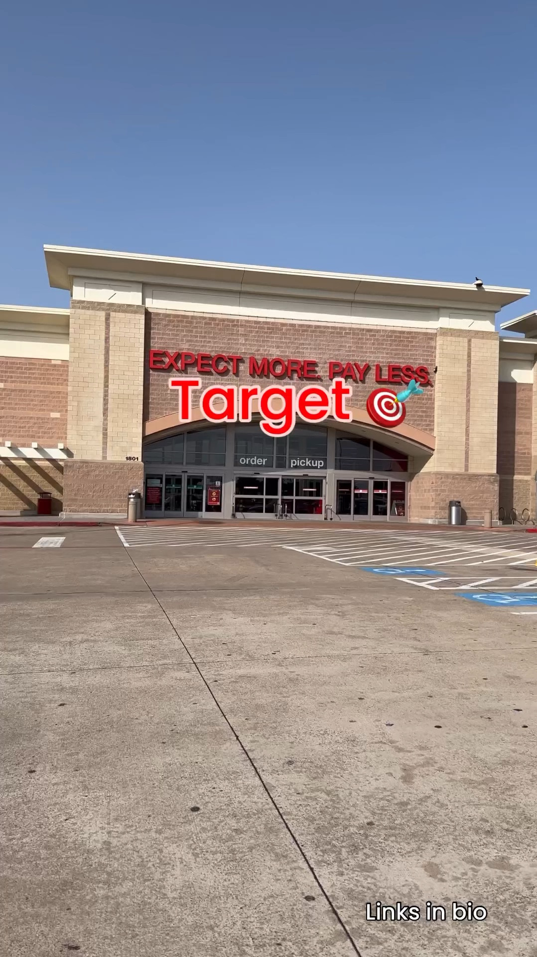 🎯The Memorial Day sale at @target is still going on 

To get these looks and so many others click the link in my bio or comment “need” and I will send them directly to you

#targetrun #targetfashion #targetstyle #midsizestyle #targethaul #ootd #outfitinspo #whattowear  #sportsmom #lifestyle #comfycute #elevatedcasual #fashionbasics #homebody

#LTKActive #LTKStyleTip #LTKMidsize