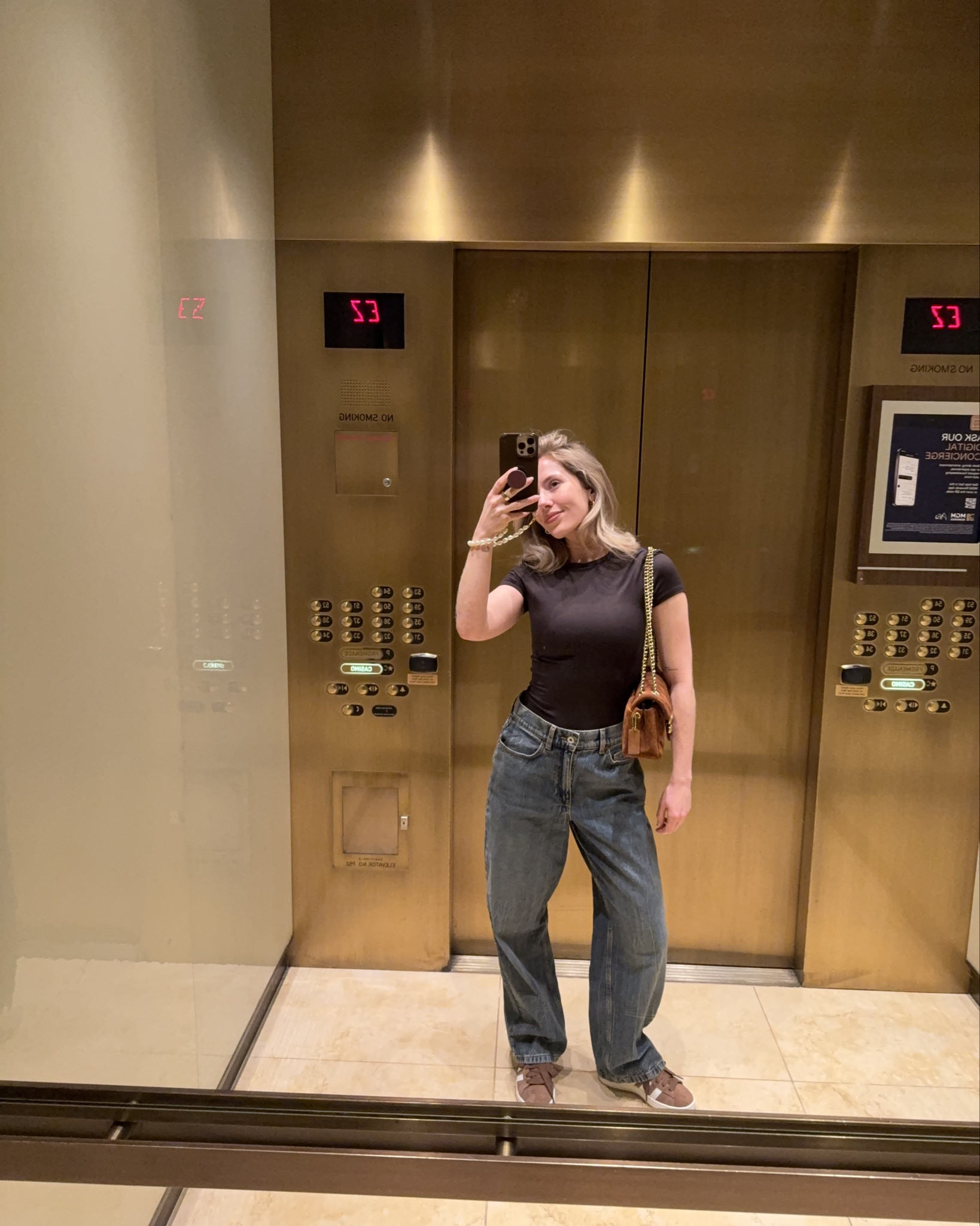 Everyday outfit I wear L30 in the jeans and I’m 5’3 

#LTKuk #LTKeurope #LTKdatenight