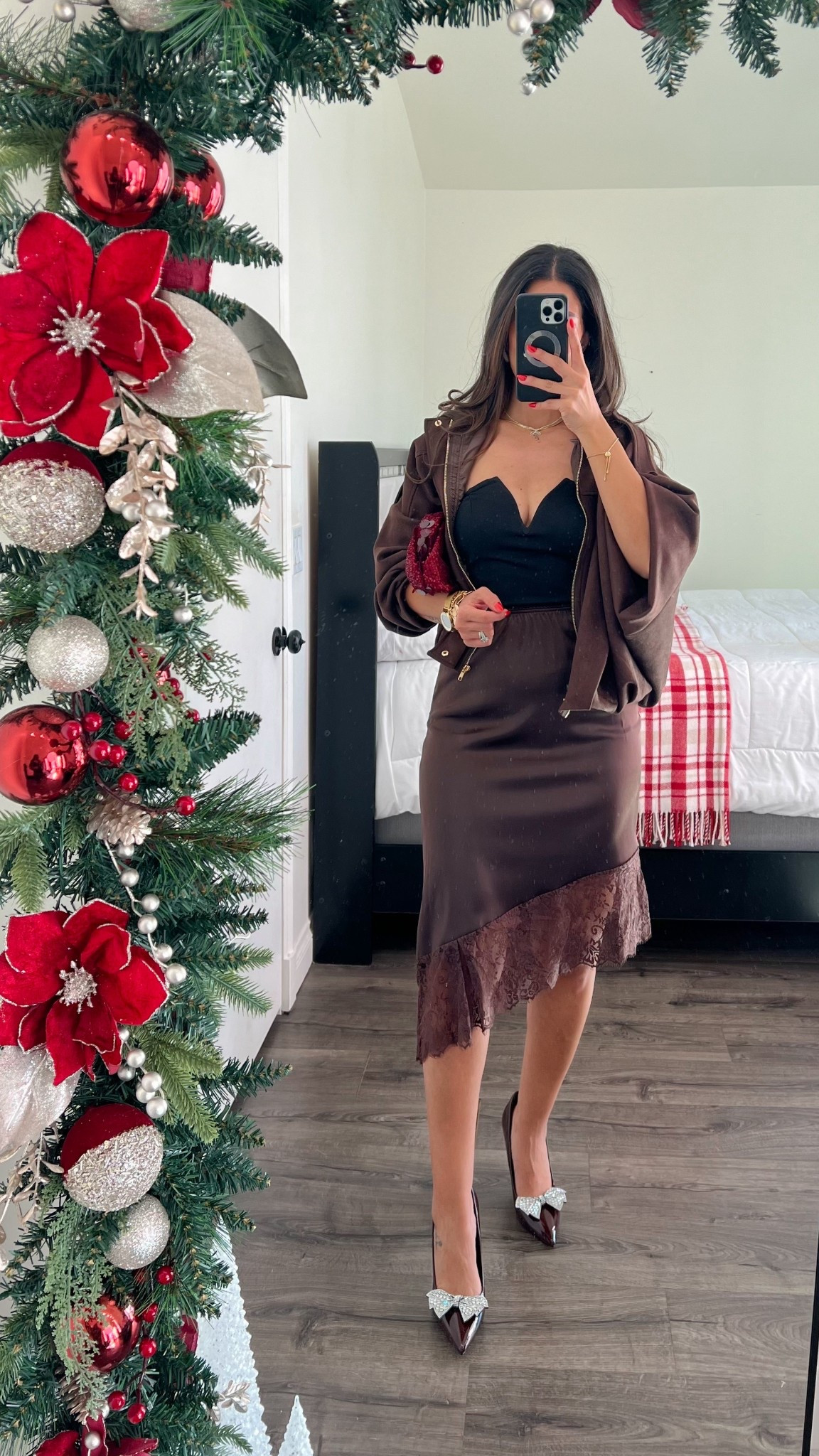 Last minute holiday party outfit idea. Wearing small on all 

#LTKootd #LTKFindsUnder50 #LTKHoliday