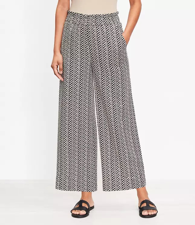 Pull On Wide Leg Pants in Chevron Linen Blend | LOFT