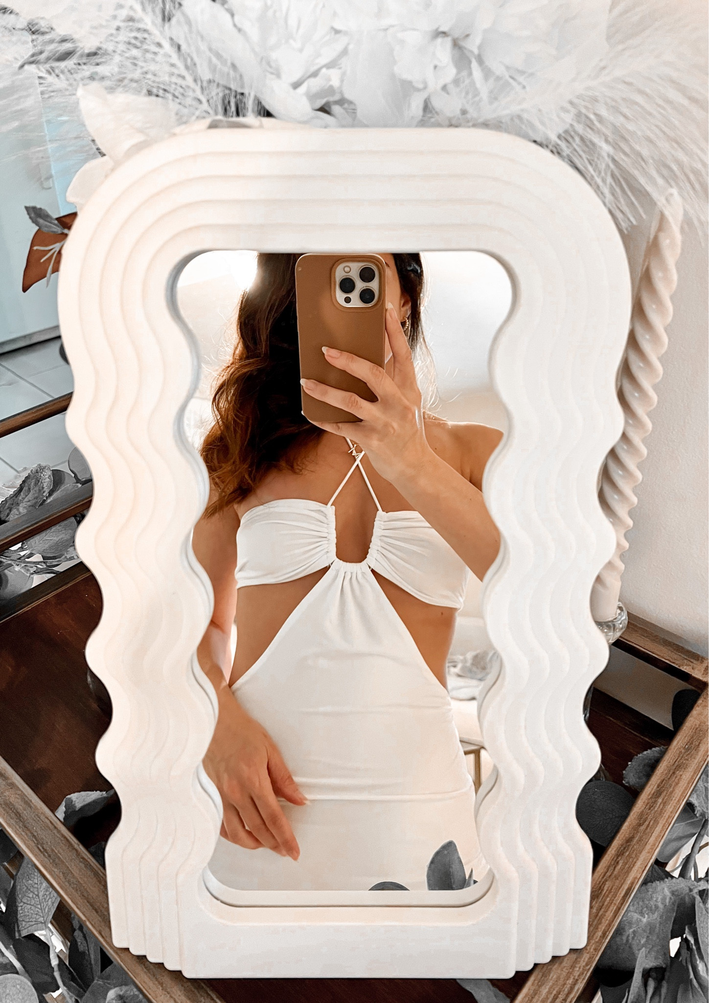 White cutout shein dress, wavy mirror 🤍 brown phone case

Vacation outfit, summer outfit, dorm room decor, neutral living room decor, white dress, bachelorette, bride

#LTKBacktoSchool #LTKwedding #LTKSeasonal