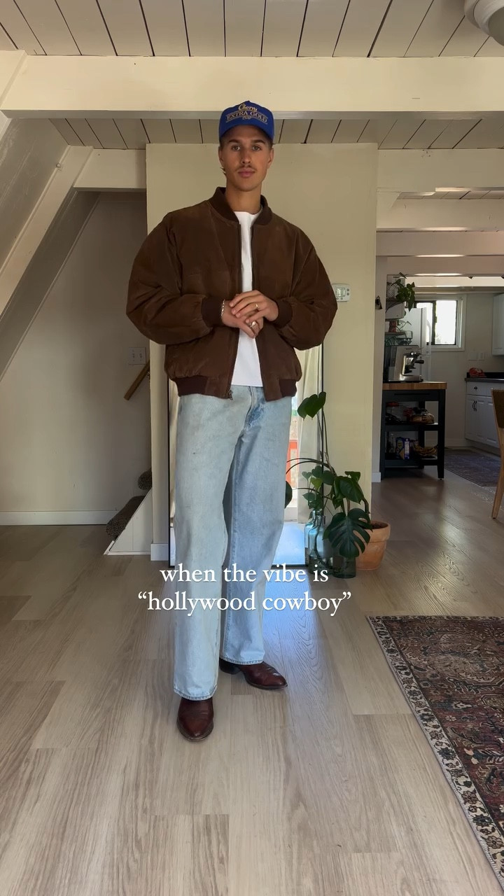 The Hollywood Cowboy aesthetic 🤠📽️

mens fashion - outfit inspo - menswear - cowboy boots - vintage fashion - outfit ideas - mens style - jackets 

#mensfashion #cowboyboots #outfitinspo #mensstyle #vintage #fashion #carhartt #jackets