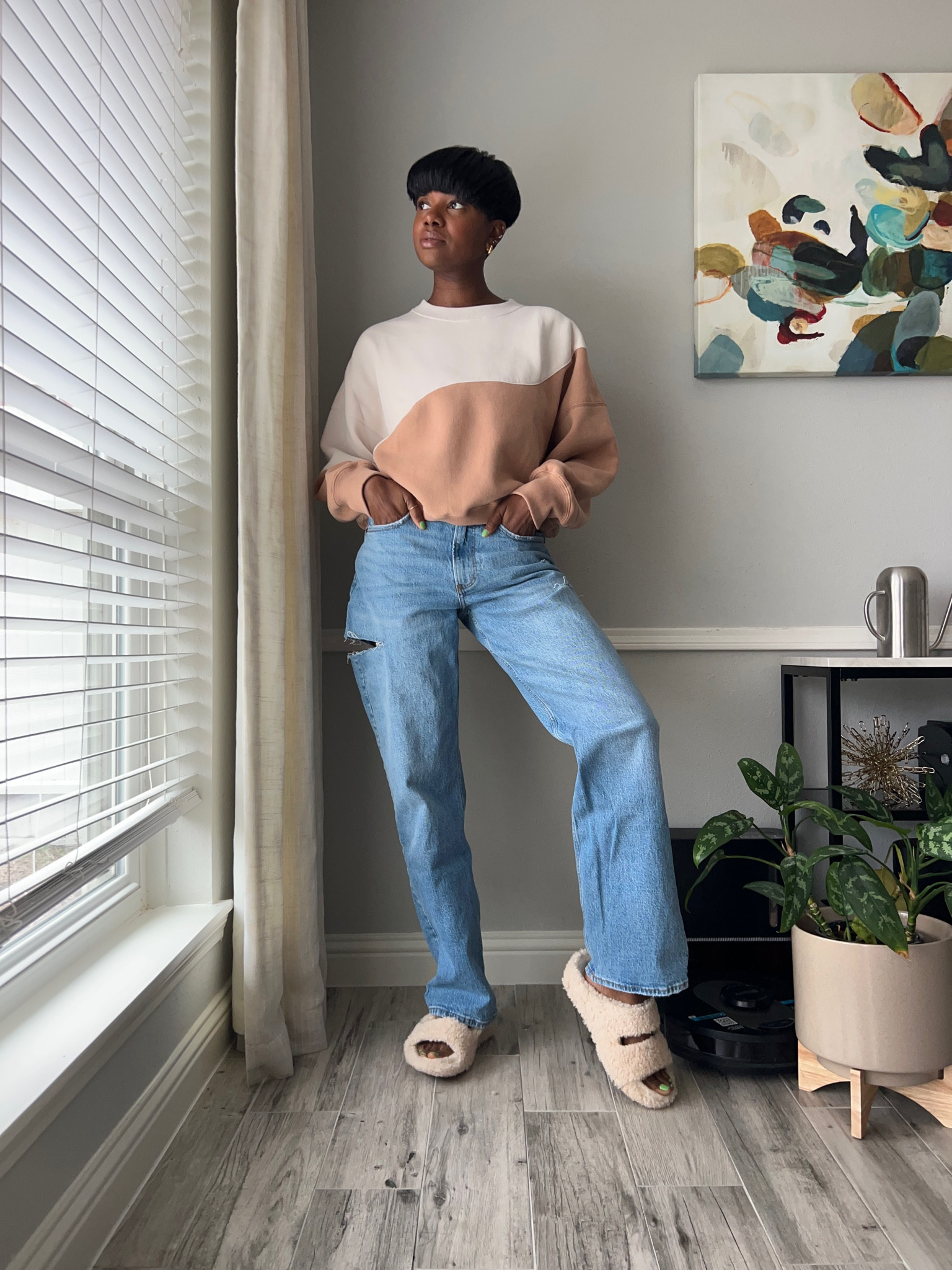 Cozy weekend outfit! Midrise baggy A&F jeans, color black crew sweatshirt and fuzzy slides. I’m wearing a 27 long in the denim and Large top for extra room and comfort  

#LTKFind #LTKunder50 #LTKunder100