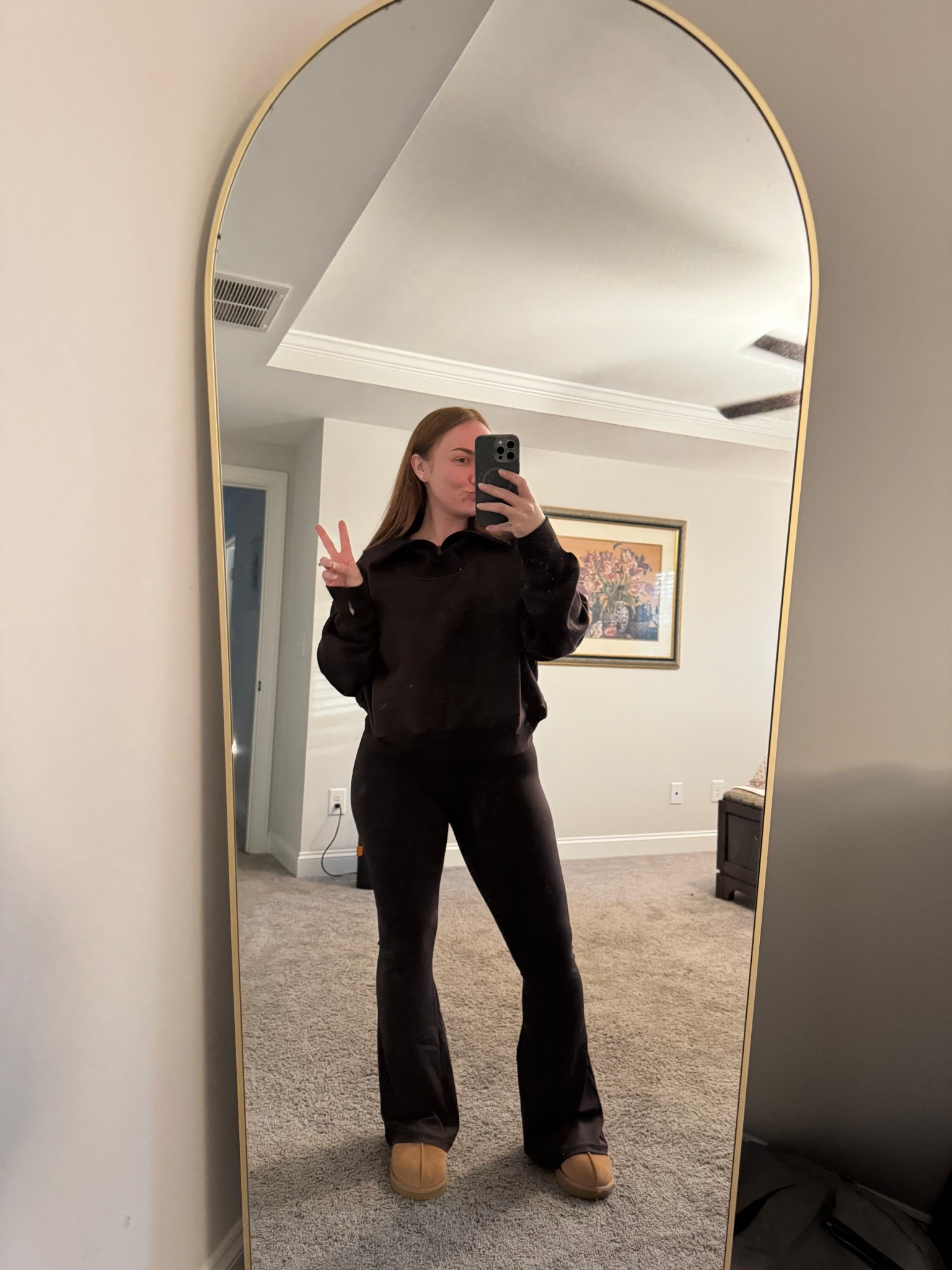 Run don’t walk to Aerie 🏃‍♀️

10/10 leggings, SO soft and TTS!

Sweater: S
Leggings: PM

#LTKmomlife #LTKPetite #LTKgrwm