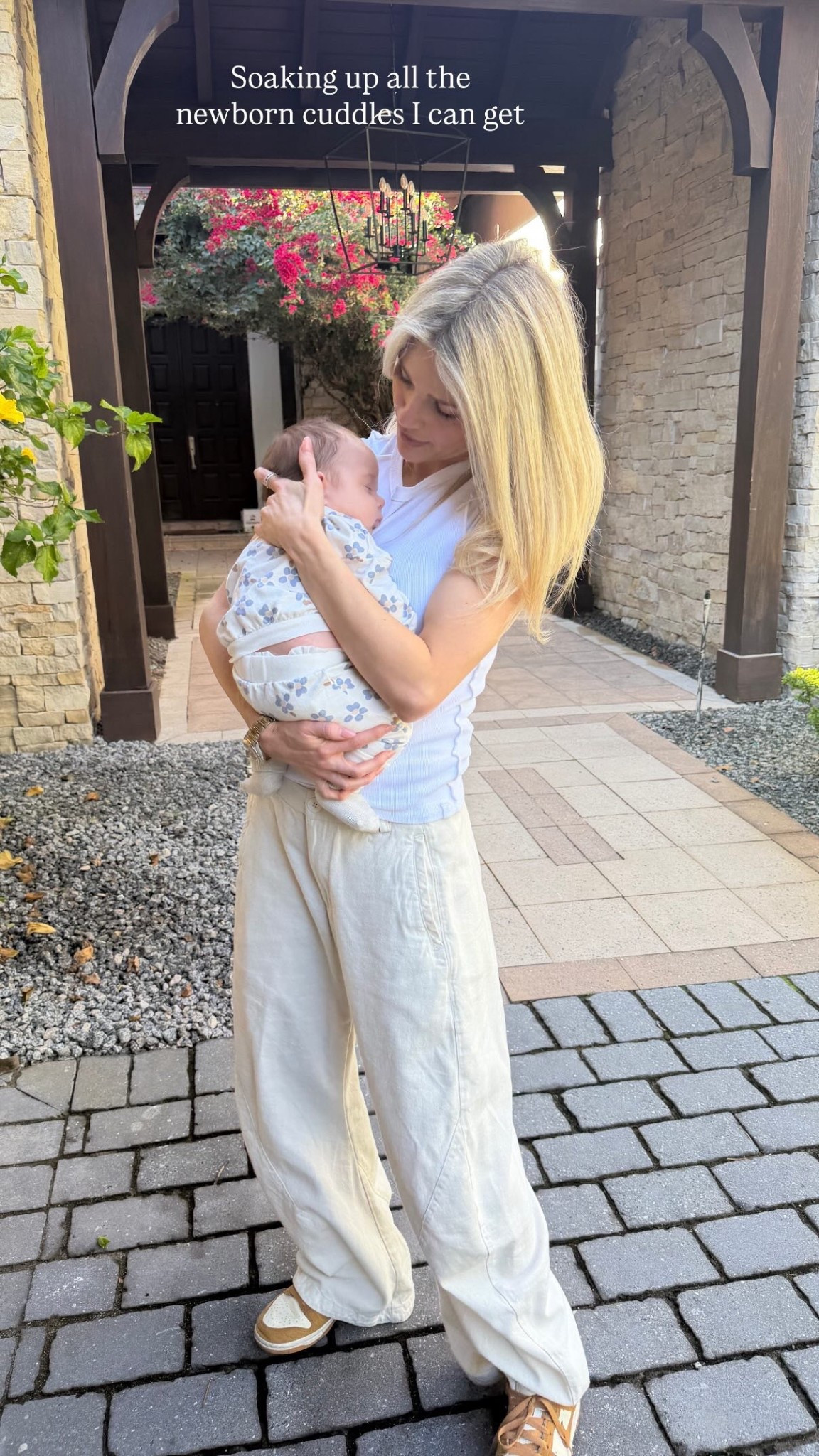 OOTD 💛

#LTKgrwm #LTKmomlife #LTKootd