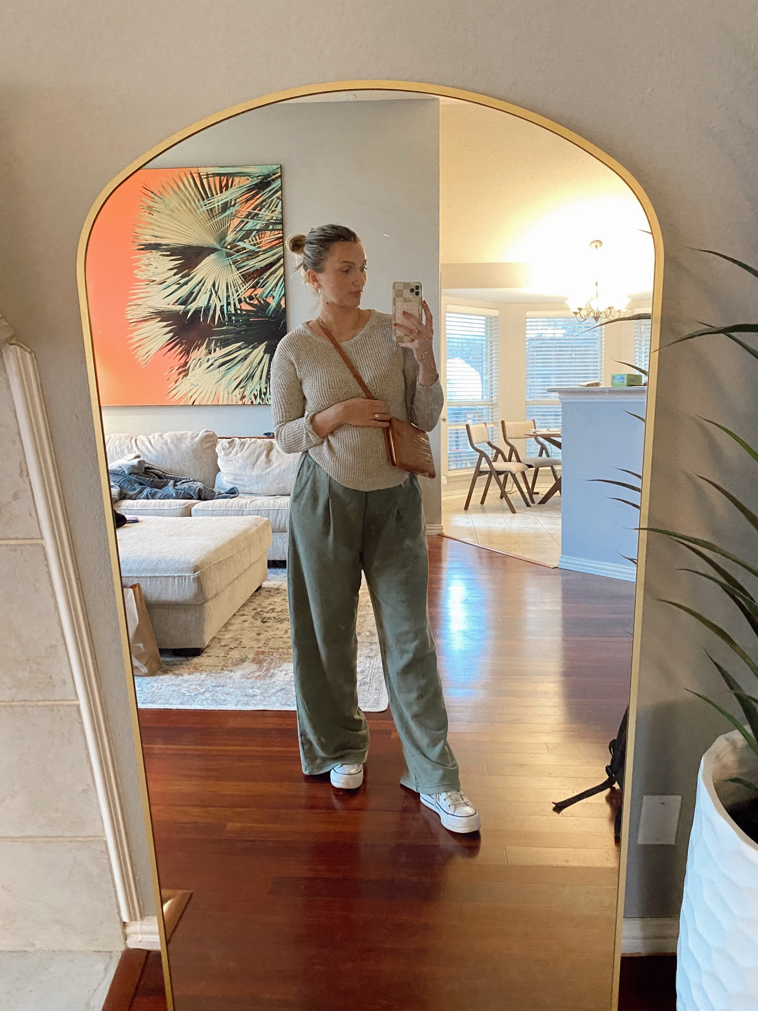 20 weeks pregnant and I’m officially wearing pajama pants as daywear, but honestly, I do the same even if I wasn’t pregnant. These pants are so dang comfortable. 

#LTKBump