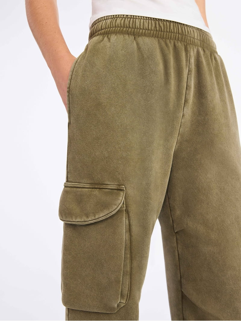 Scoop Women's and Women's Plus Utility Wide Leg Cargo Sweatpant, Sizes XS-4X | Walmart (US)