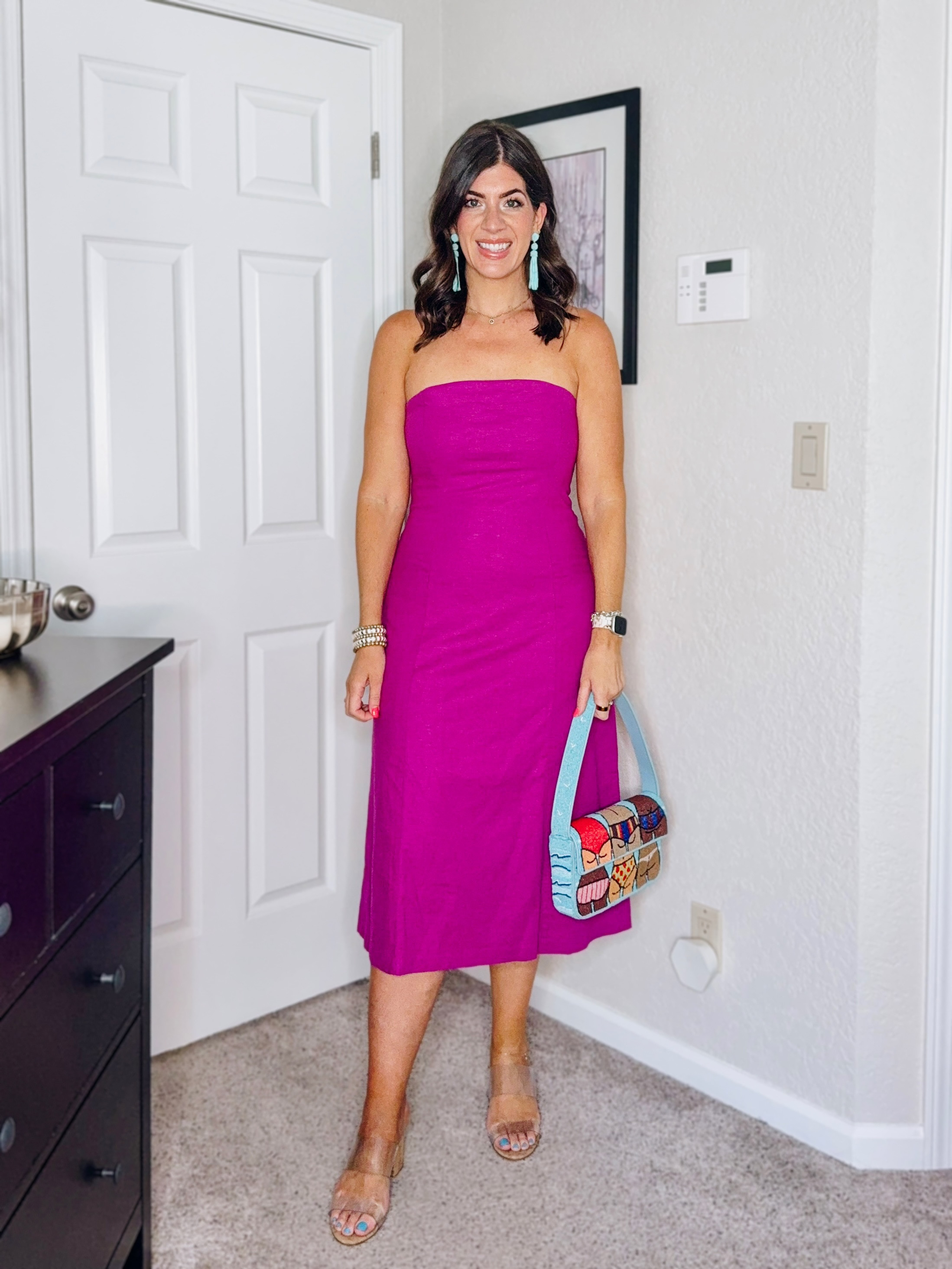 In a medium dress 

#LTKFindsUnder50 #LTKMidsize #LTKSaleAlert