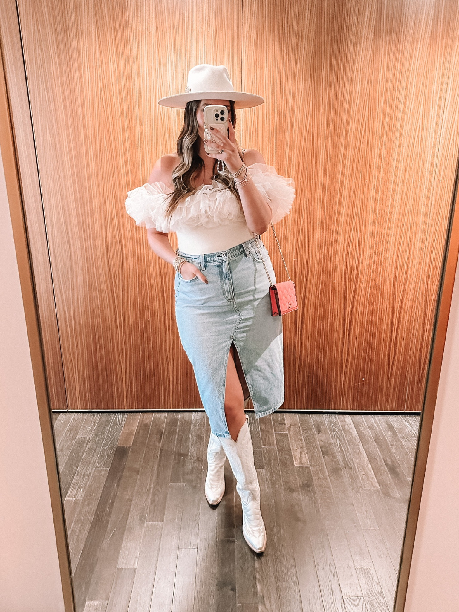 LTKCon fall outfit! 
Abercrombie skirt - 33, tts
FP bodysuit - tts, size up if in between 

#LTKCon #LTKSeasonal