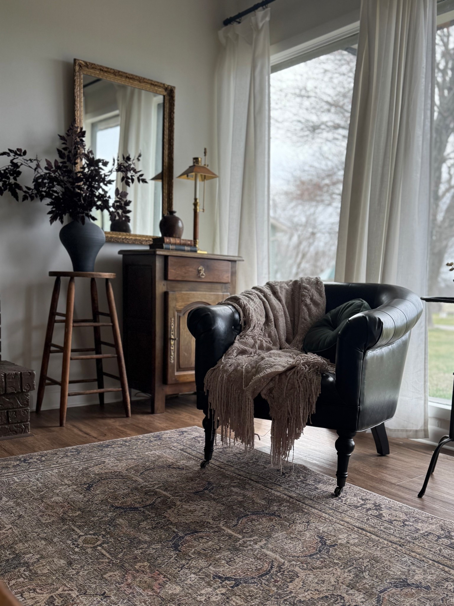 Cozy living room 

#LTKHome