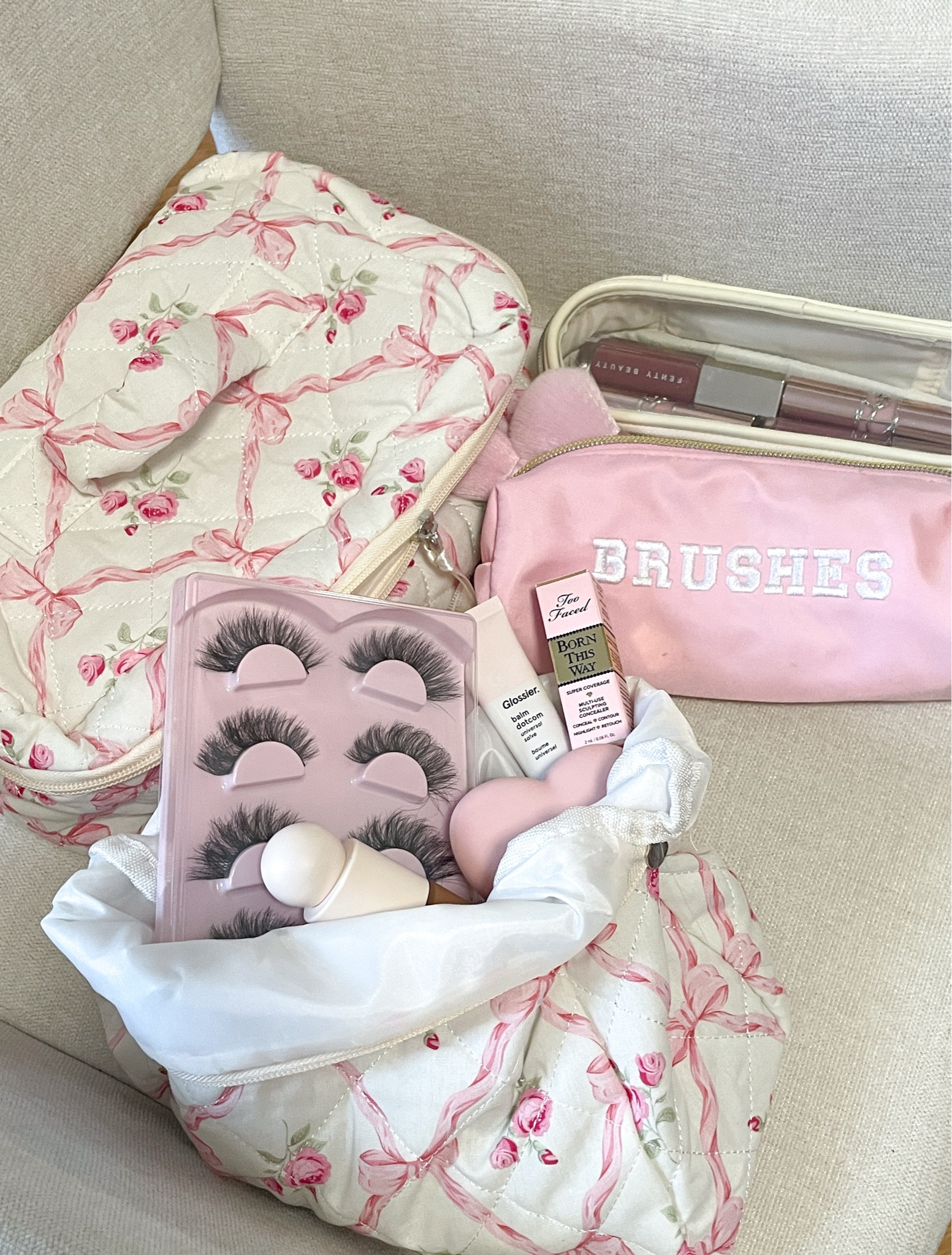 obsessed with my makeup and skincare travel bag set 🎀🌸💗


.
Travel bag, travel makeup bag, makeup bag, makeup travel set, makeup travel kit, Stoney clover lane, Amazon find, Amazon beauty, 


#LTKTravel #LTKBeauty #LTKFindsUnder50
