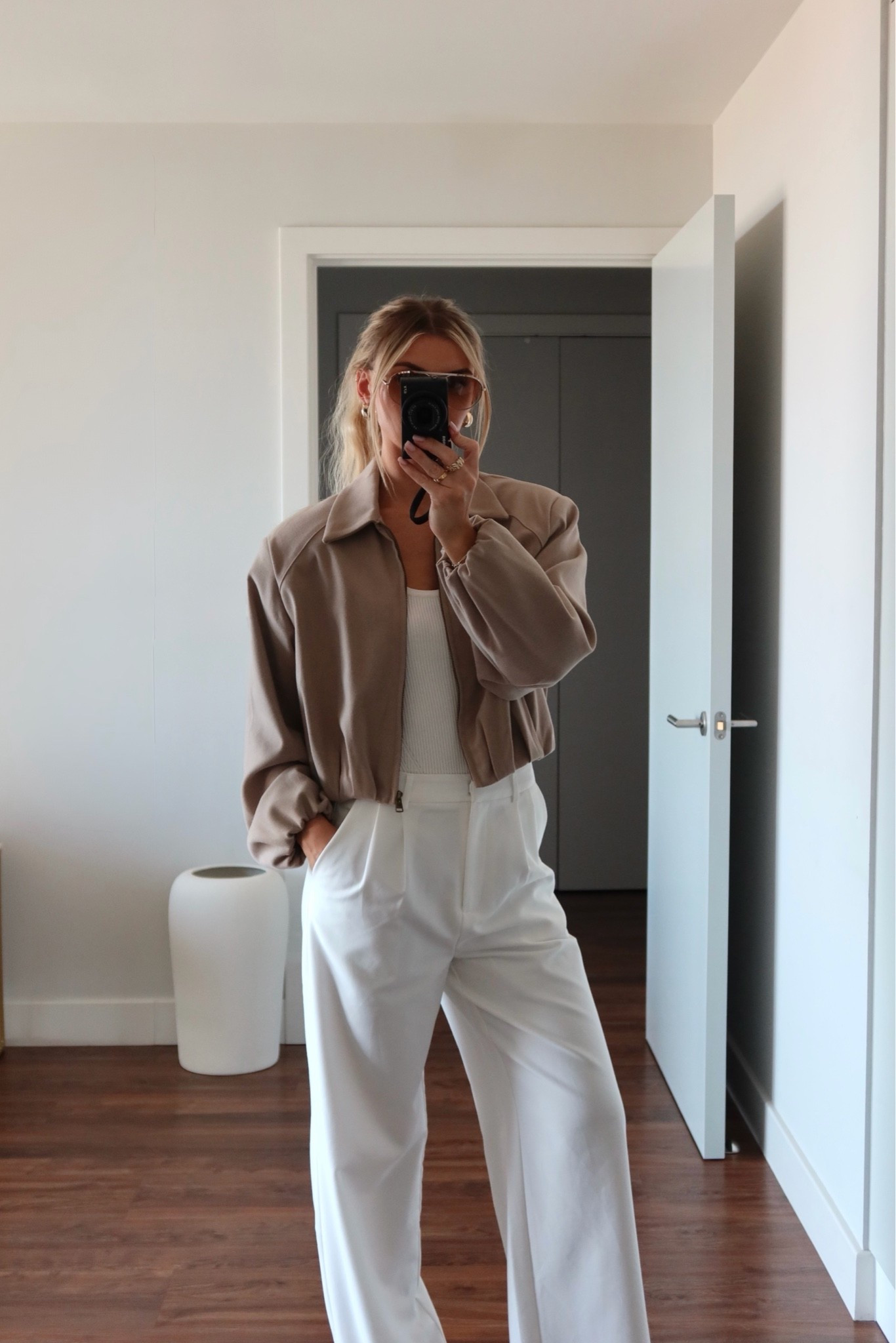 The kind of jacket that instantly makes an outfit look more expensive. 

| @thecoutureclub | Transitional Outfits | Autumn Outfits UK | Cropped Jacket | Wide Leg Trousers | White Trousers | Taupe Jacket | Autumn Jackets | Shoulder Pad Jacket | Seasonal Styling | Autumn Trends | Wardrobe Essentials | Capsule Wardrobe | Elevated Basics | How To Look Expensive | Zip Up Jacket | The Couture Club Balloon Hem Smart Jacket | Beige Jacket | White Top | Minimalist | Style Inspo | Autumn Styling | What To Wear | How To Style | Quiet Luxury | New In | United Kingdom | Fashion | Lifestyle | Shoulder Pads | Elasticated Waistband | Elasticated Cuffs | Stylish Outfits | Chic Outfits | Modern Tailoring | Everyday Outfits | Casual Outfits |

#LTKFashionMonth #LTKuk #LTKautumn