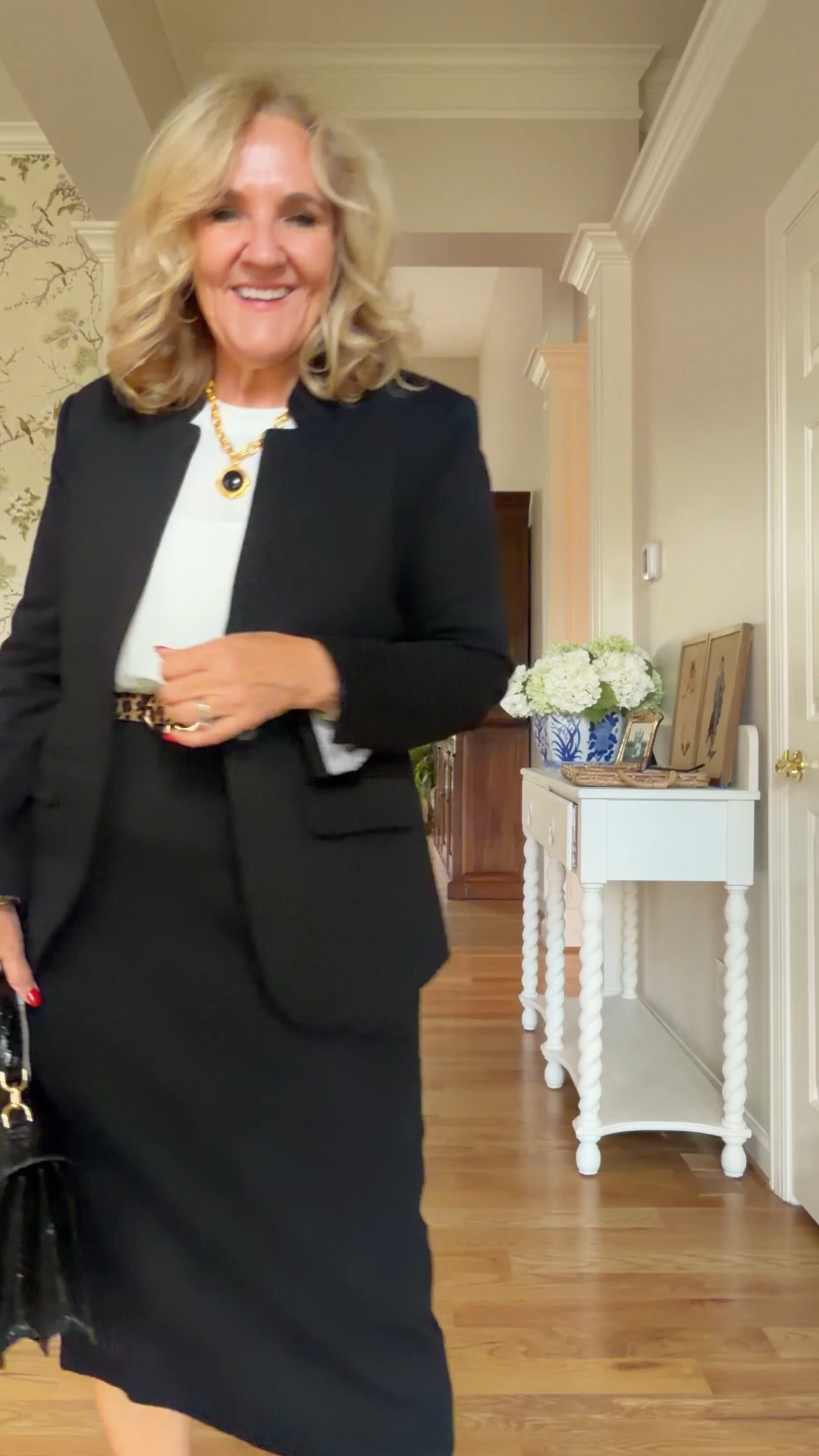 Use code NANETTE15 15% off your Gibson look order. Wearing a medium in all 

Black suit, pencil skirt, black blazer, professional office, office outfit women’s suit, business suit

#LTKOver40 #LTKPetite #LTKWorkwear