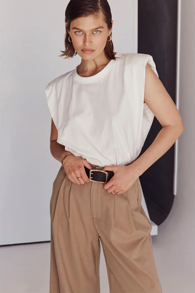 AIDEN OFF WHITE MUSCLE TANK | DISSH