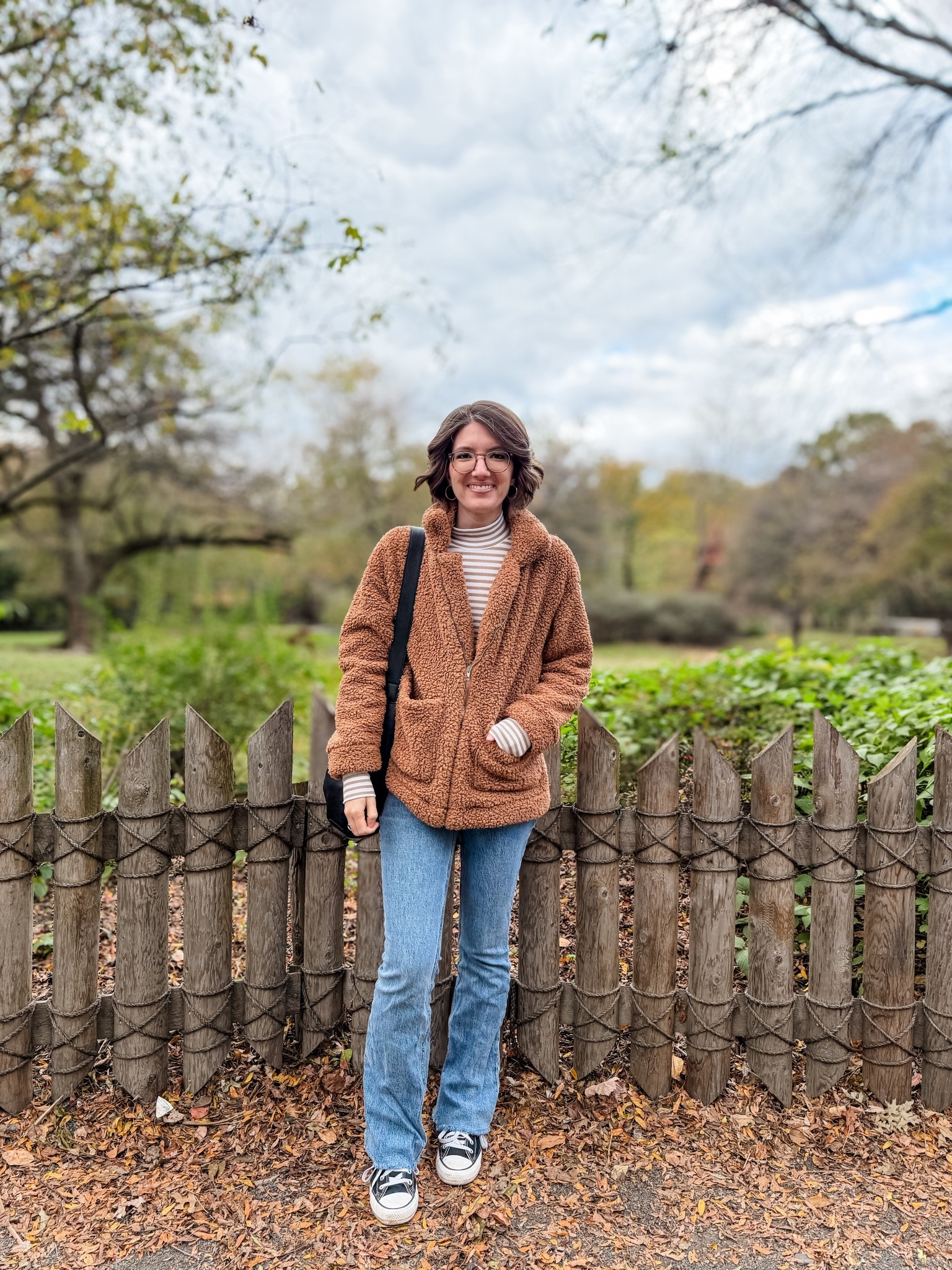 Cropped mock neck: old
Teddy jacket: TTS
Jeans: TTS, wearing the short length and they’re perfect
Converse: I sized up 1/2 size 

#LTKSaleAlert #LTKFindsUnder50 #LTKStyleTip