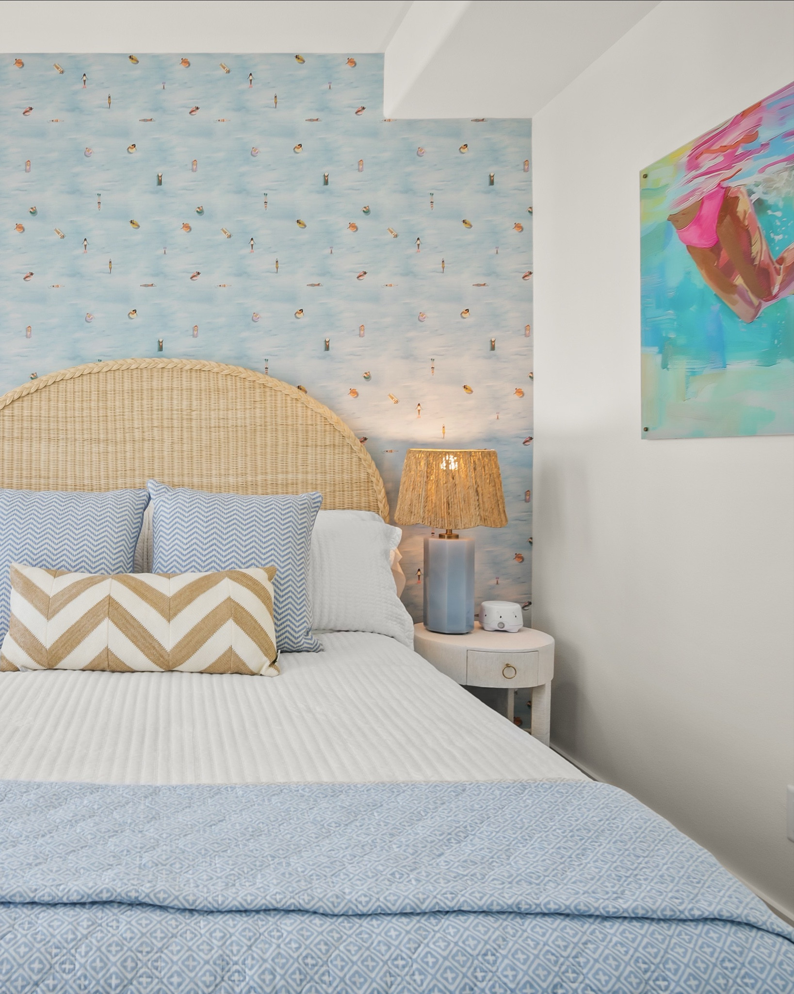 This Island Blush bedroom art is riding the Friday wave! 🌊 Featured in our Wall Art Faves today because coastal charm + blue & blush tones = total paradise vibes. 🌺

#BeachHouse #CoastalArt #InteriorDesign #Bedroom #HomeDecor