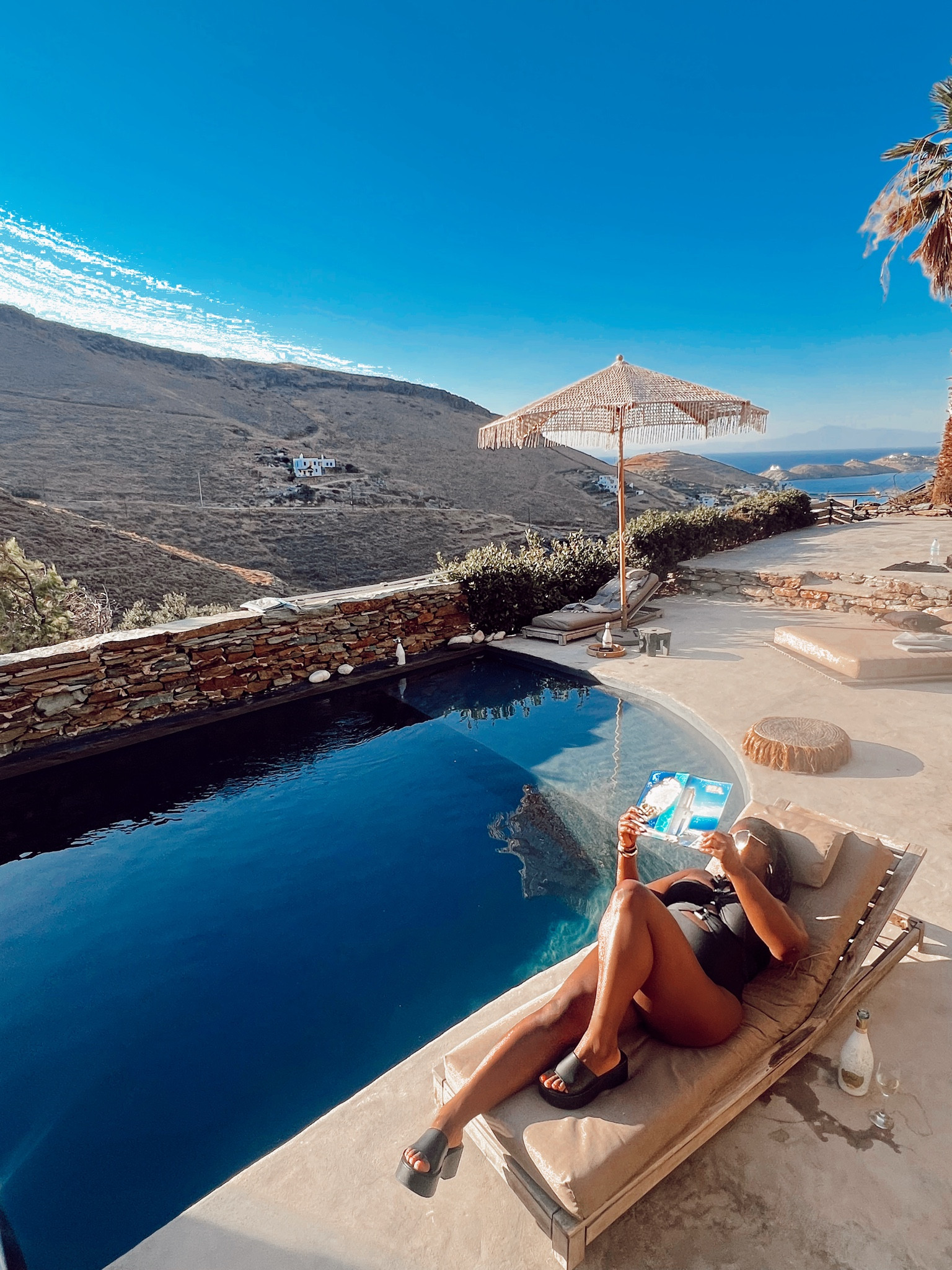 It’s 7pm Friday, it’s 95 degrees, lounging poolside, sunkissed, off in the islands of GREECE 🇬🇷🏝️ … 

☀️👙: XL
I wear a US bottom size: 14/16/18

#LTKplussize #LTKActive #LTKtravel