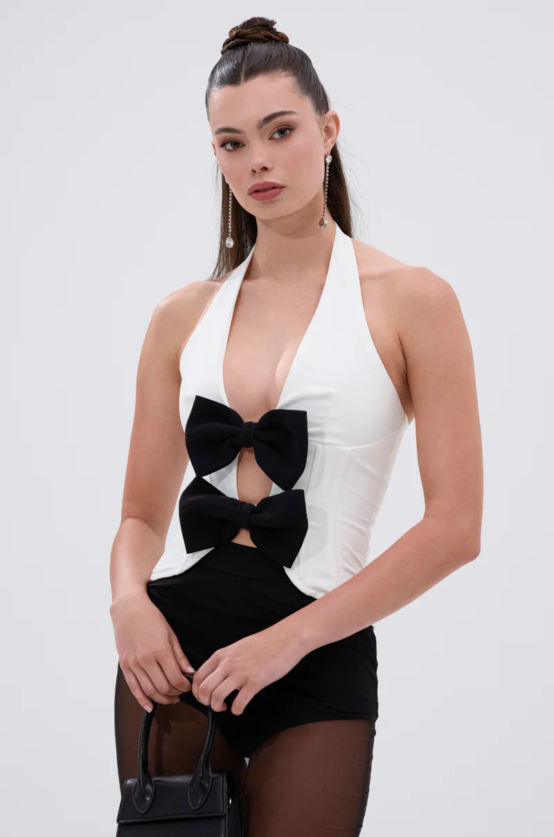AKIRA Love Is Real Bow Halter Top | Black | Size XL | AKIRA