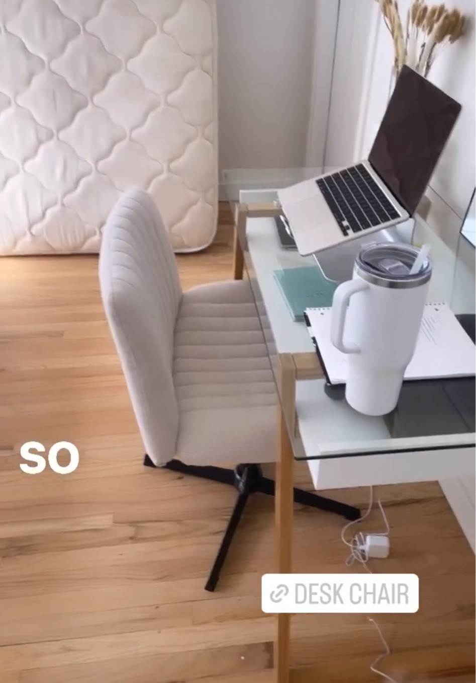 Super comfy desk chair!

#LTKhome