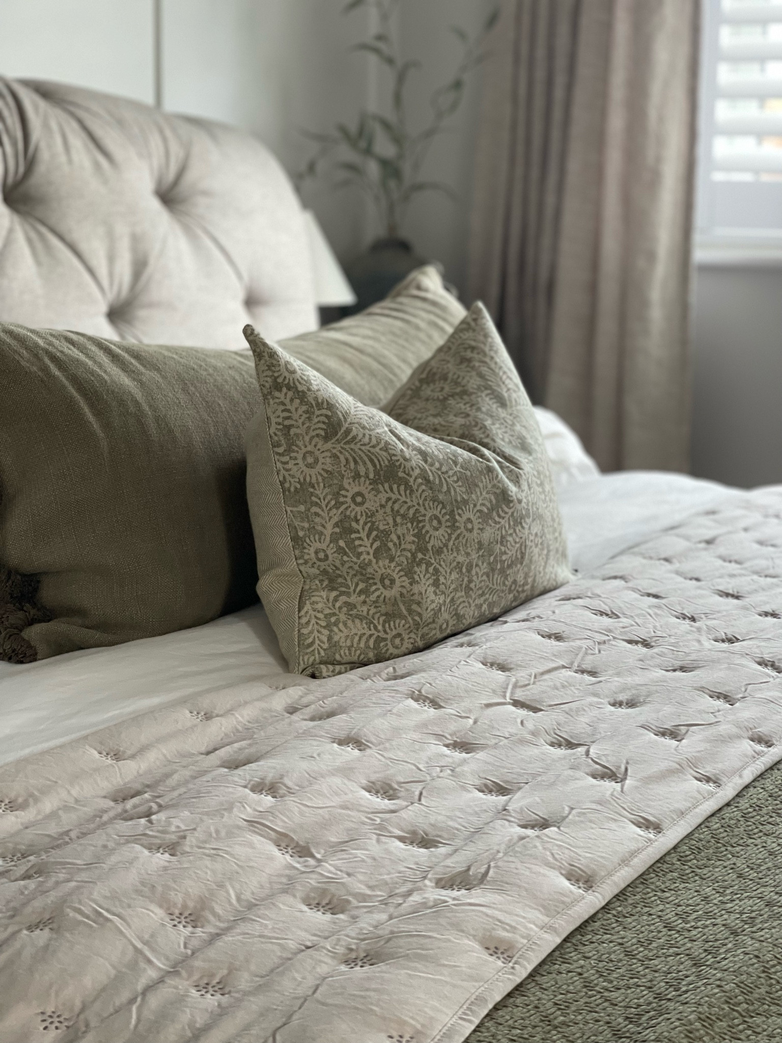 Griege pattern detail bedspread