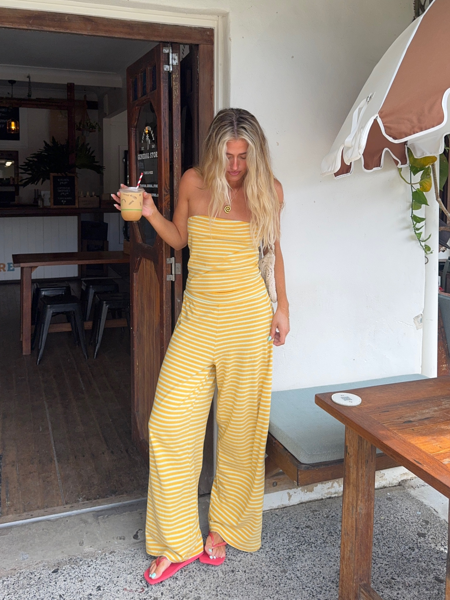 Cozy beach outfit

#LTKSeasonal #LTKTall #LTKootd