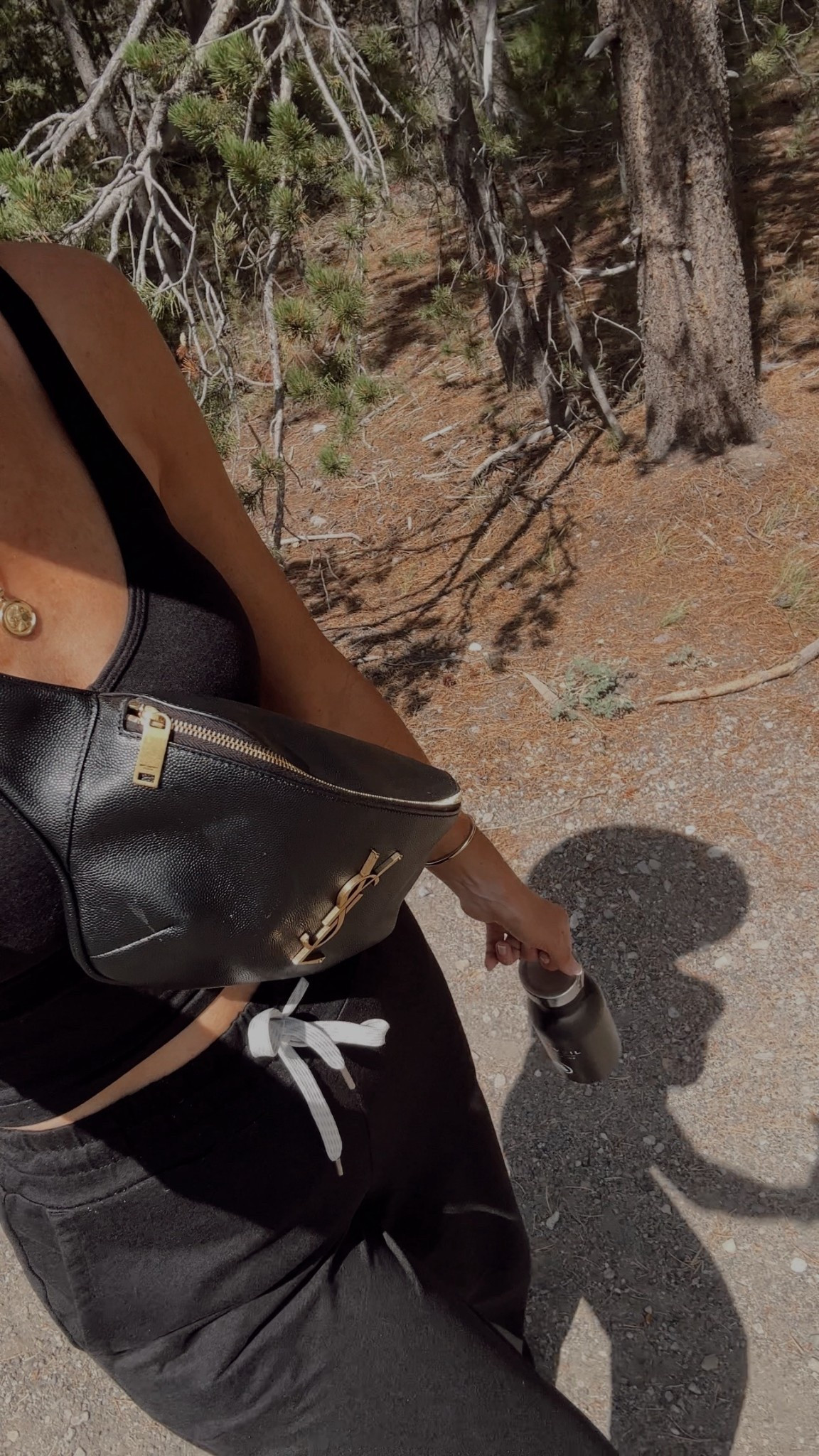 My outfit for Yellowstone national park. These joggers are one of my favorites! I’m just shy of 5-7”’and wear the size XS joggers  #stylinbyaylin #aylin